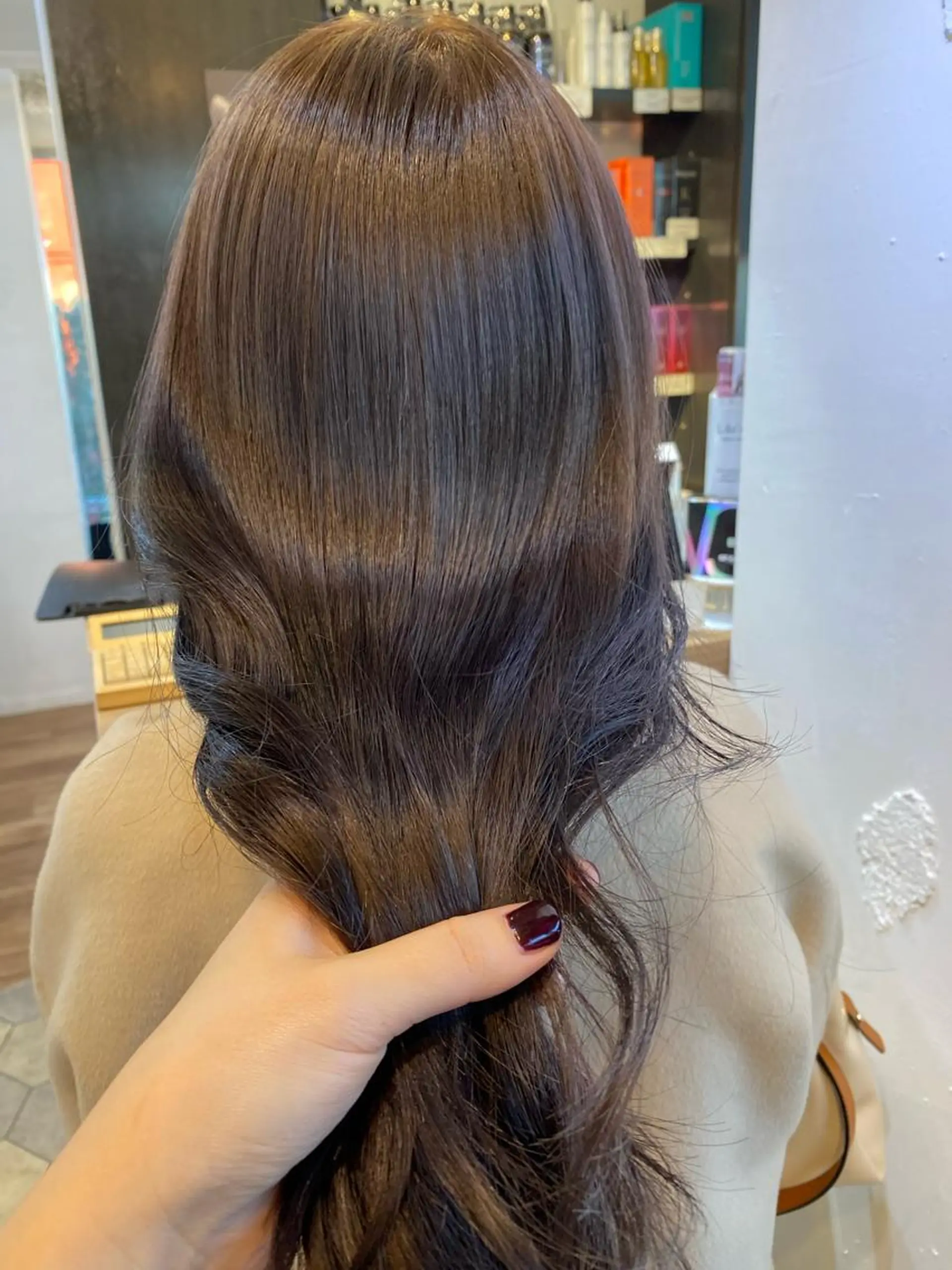 ロング カラー 🥣 hashi 🛋️のヘアスタイル