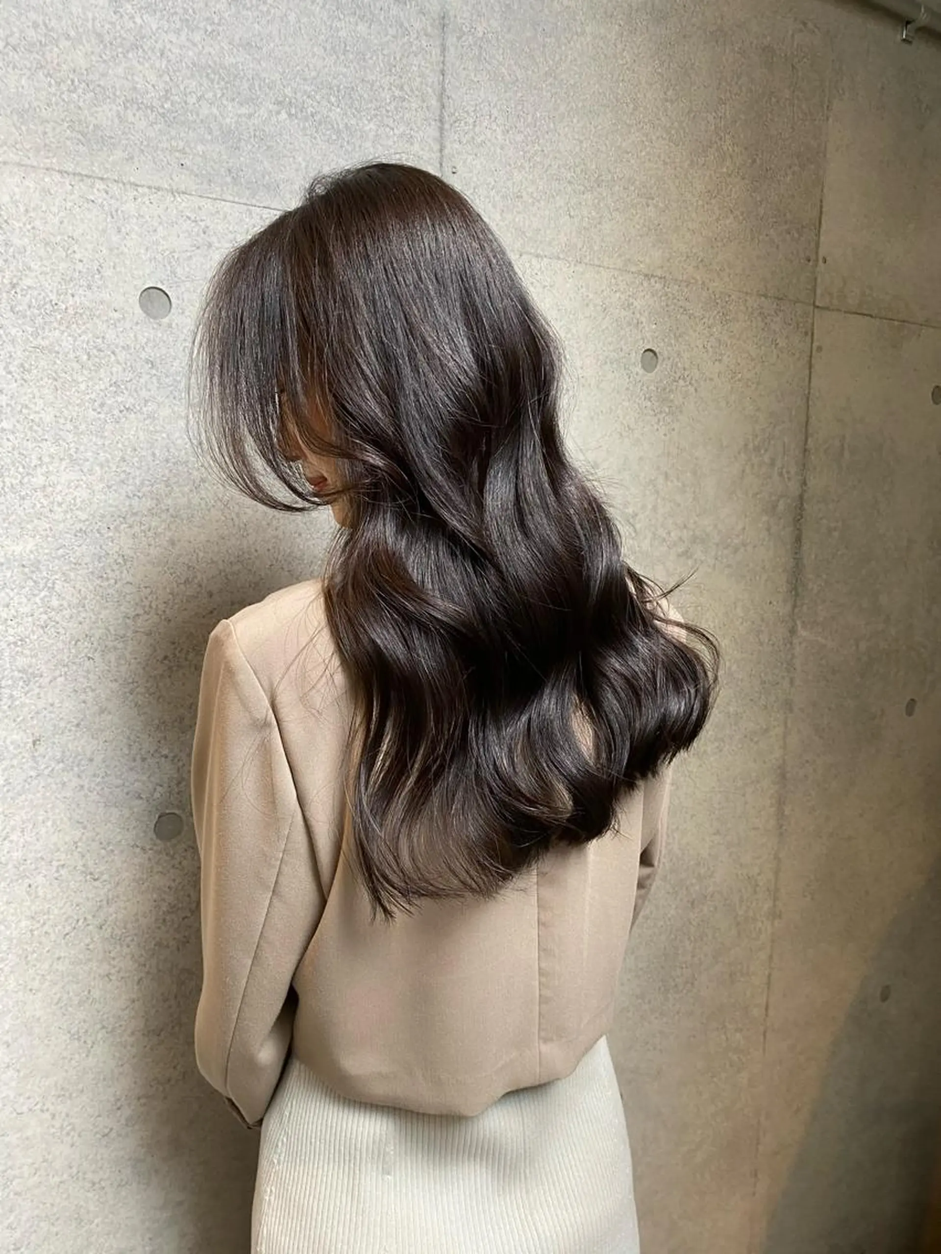 ロング カラー グレージュ 韓国風ヘア レイヤーカット メンズ特化 刈り上げない/金井のヘアスタイル