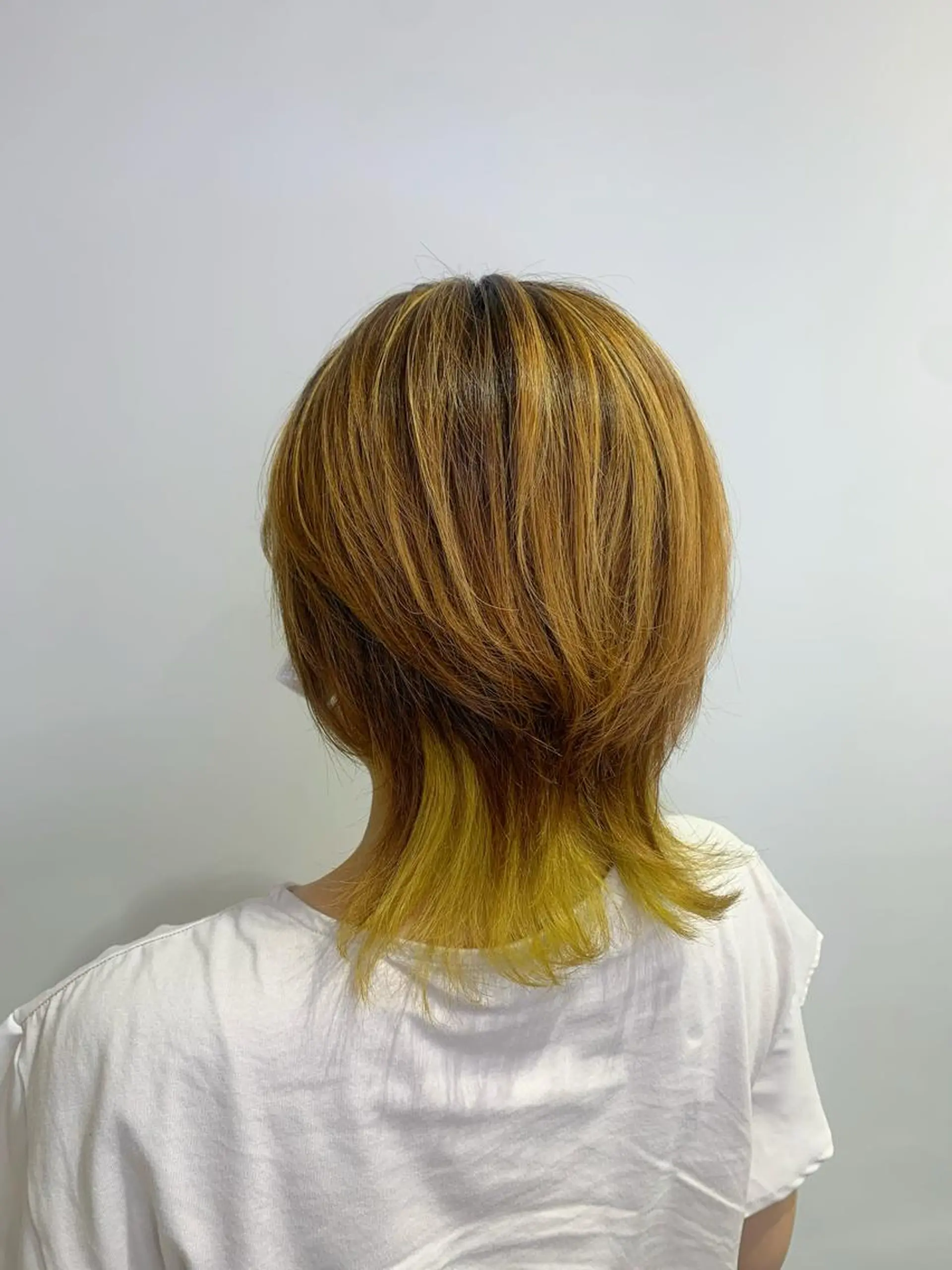 ミディアム カラー ヘアカラー トリートメント 近藤千翔🩵 髪質改善Periodのエステ・リラクイメージ