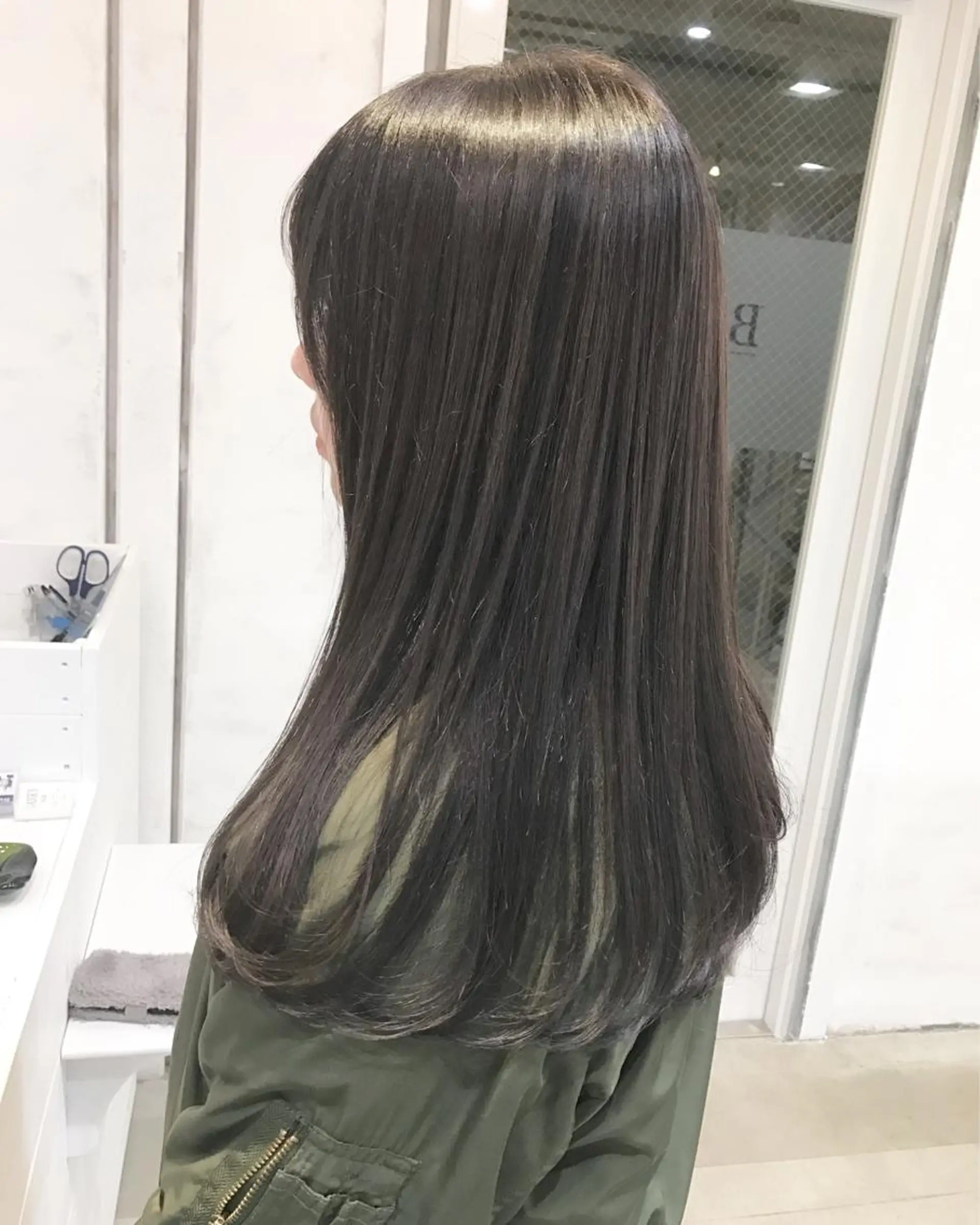 ロング カラー ヘアアレンジ シルバー ヘアカラー トリートメント BANK'S hair所属・💐ケラチン 髪質改善寺坂雄飛💐のヘアスタイル