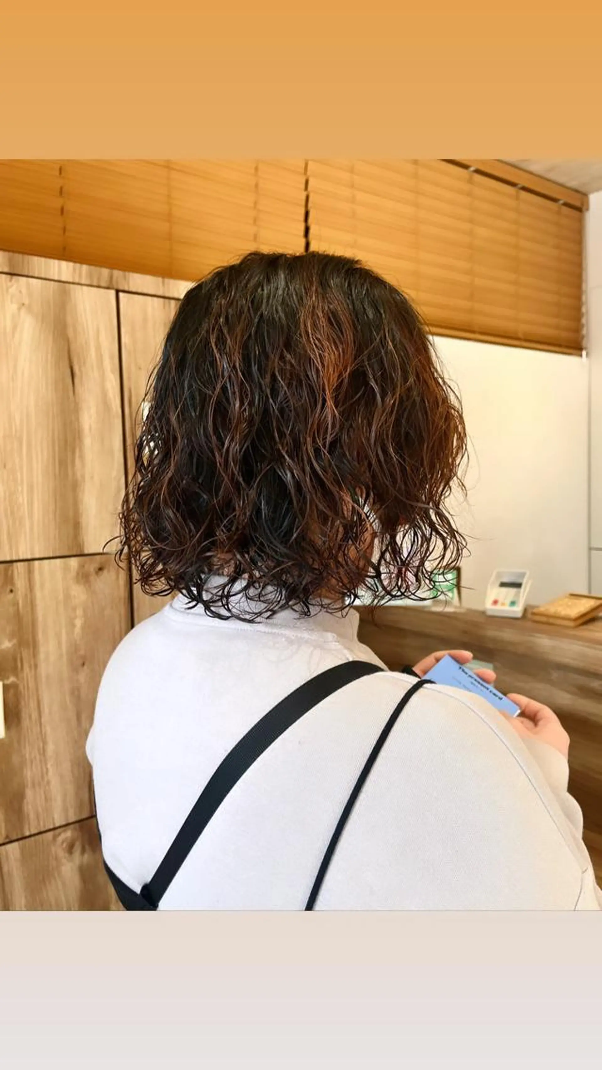 ショート パーマ 産休中です 艶カラー♡オカのヘアスタイル