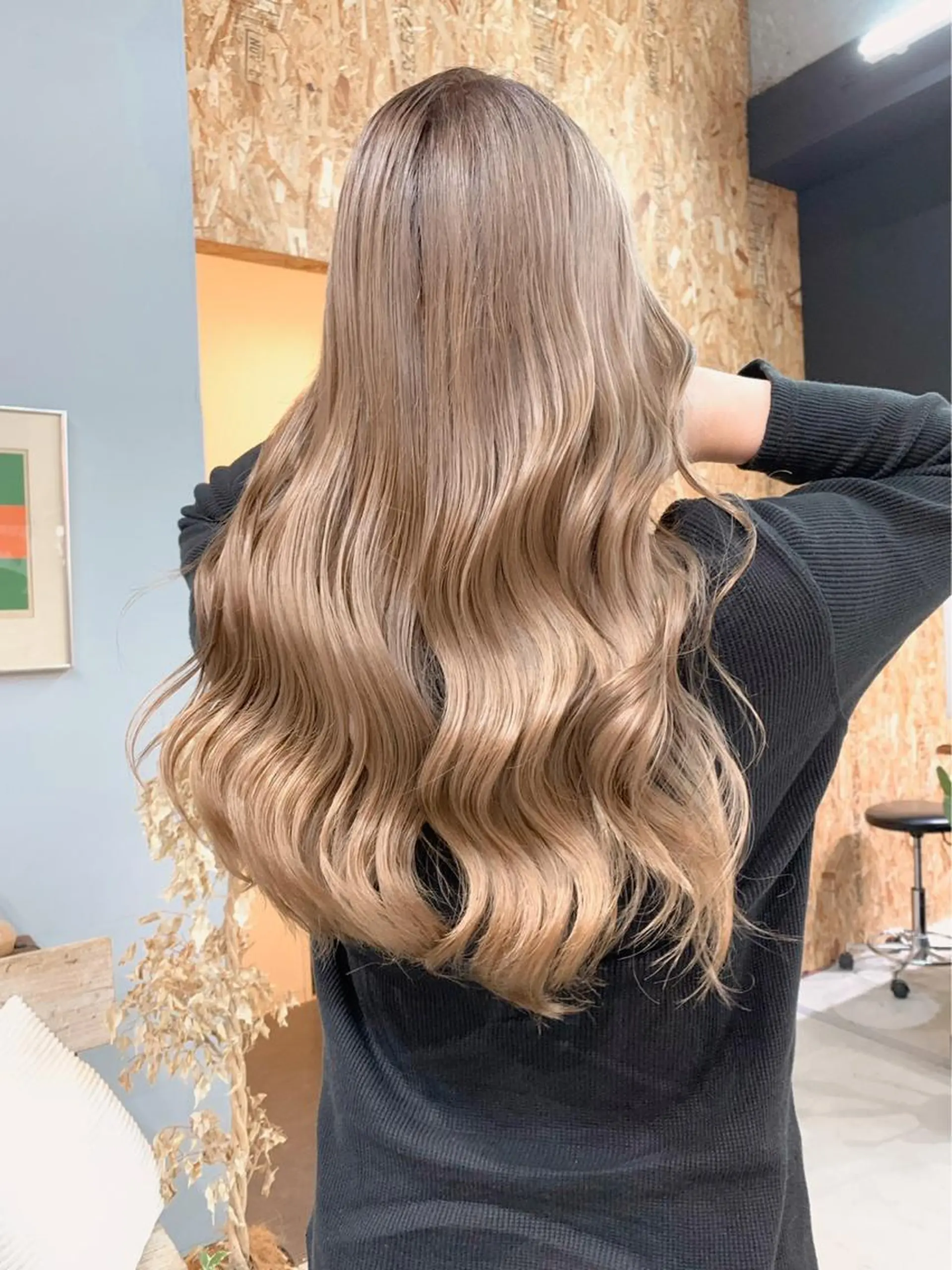 ロング カラー ヘアアレンジ ネイル マツエク・マツパ アイブロウ chapter問屋町 💘小室明華のヘアスタイル