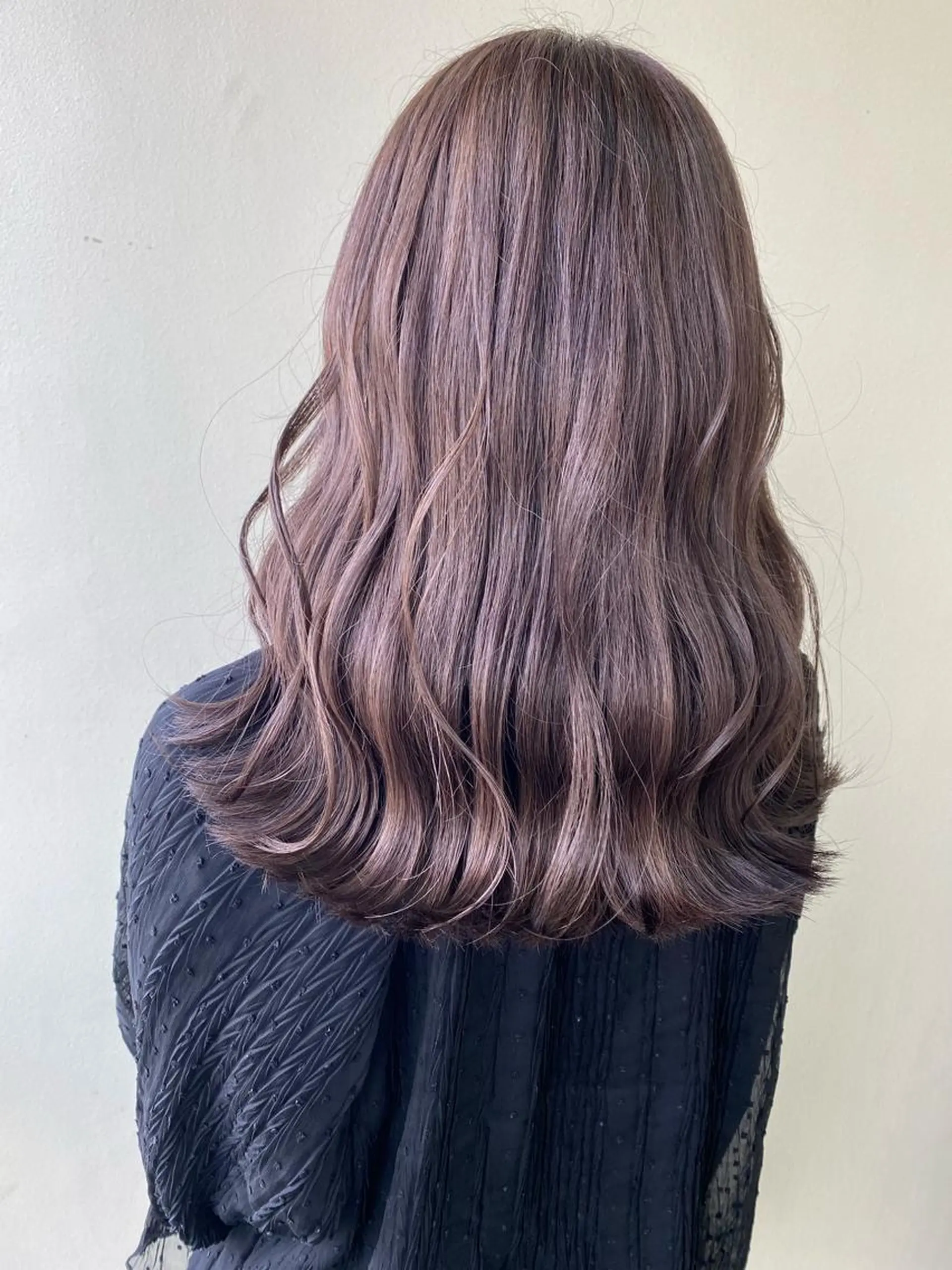 セミロング 韓国ヘア🇰🇷 SAYAのヘアスタイル