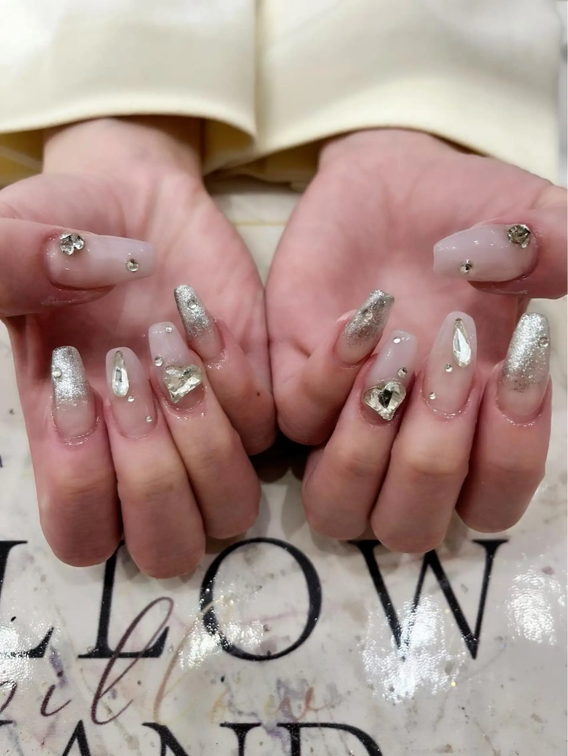 ネイル ジェルネイル オフィスネイル Risa ネイルサロンKOTOのネイルデザイン