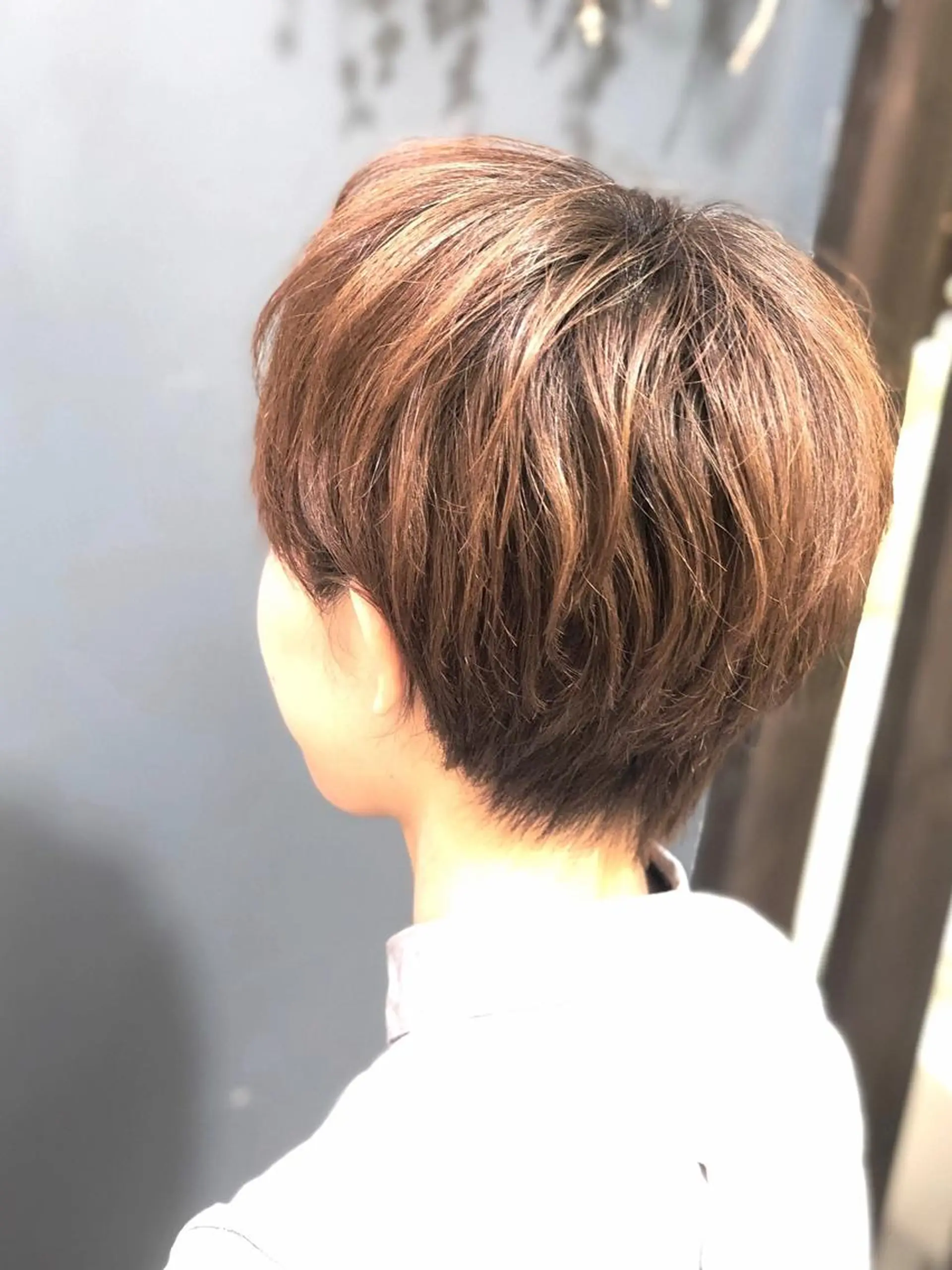 ショート カラー ショートヘア 森下 友　Dio...池袋のヘアスタイル