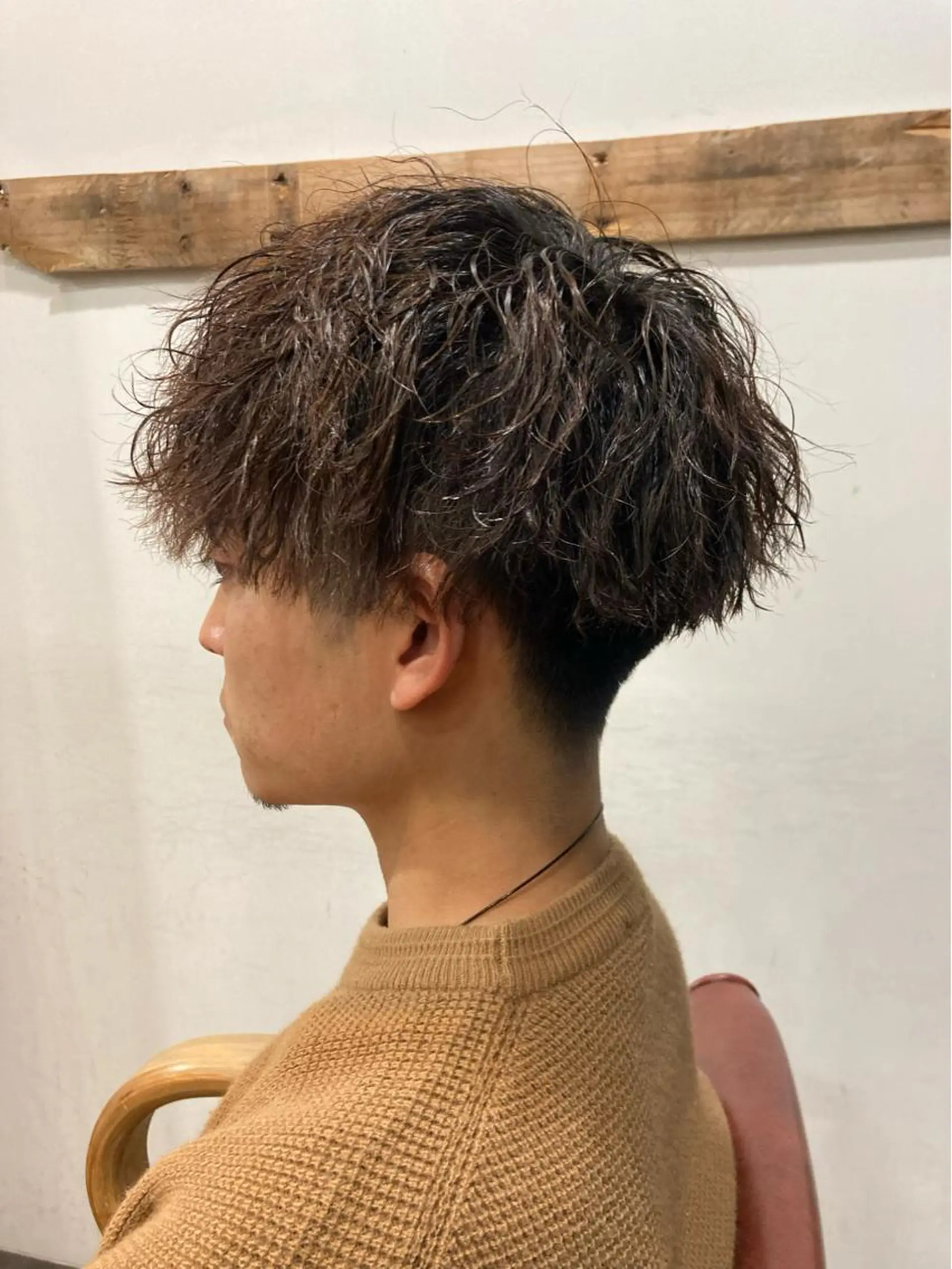 メンズ メンズパーマ メンズツイストパーマ ツイストパーマ 佐伯 真奈のヘアスタイル