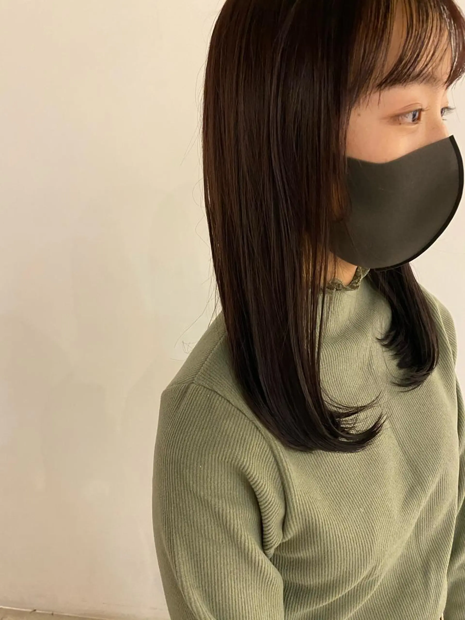 セミロング カラー ブラウンカラー レッドカラー レッドブラウン サイトウ アカネのヘアスタイル