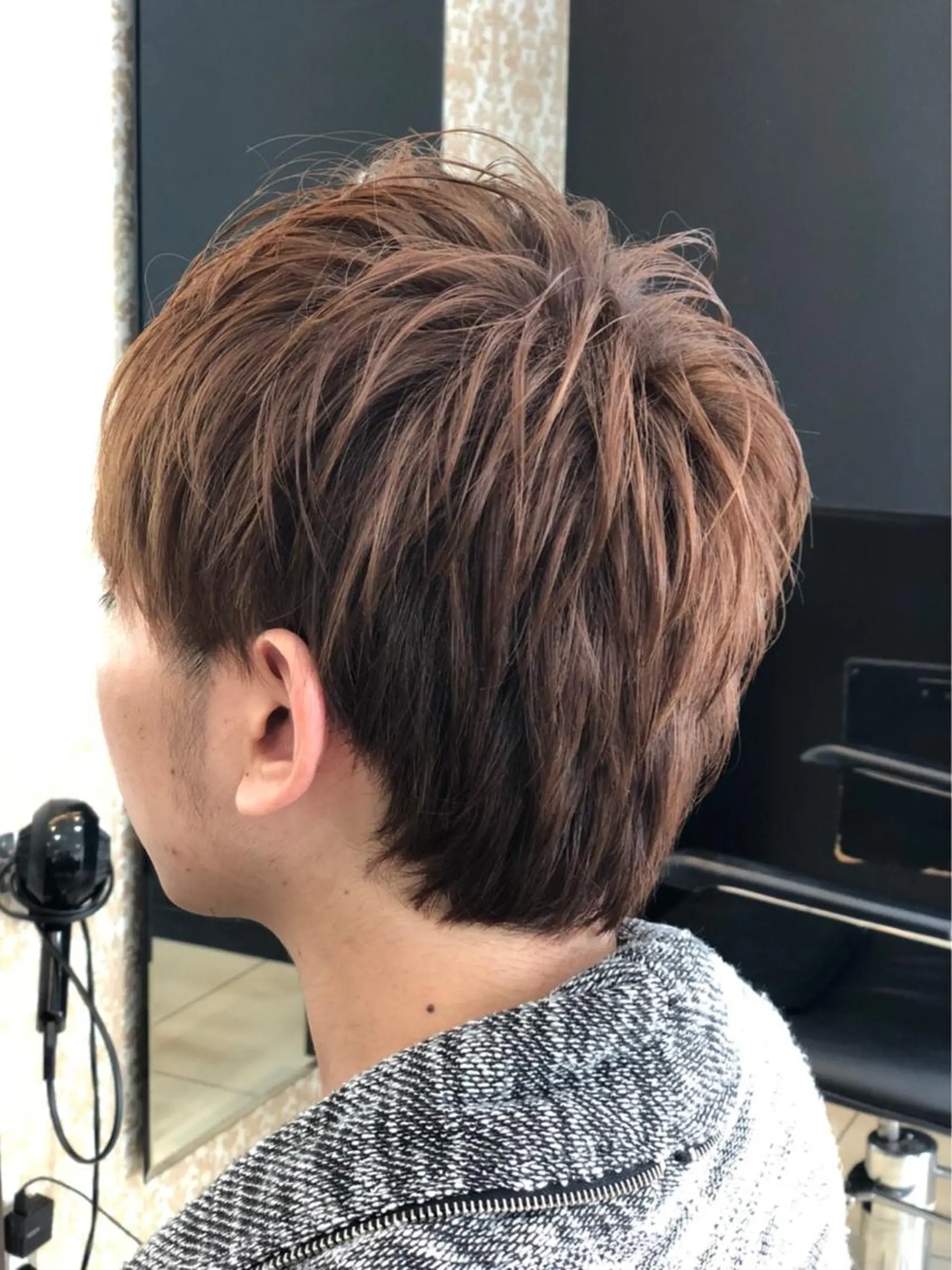 カラー メンズ ブラウンカラー モカブラウン OPERA 赤塚のヘアスタイル