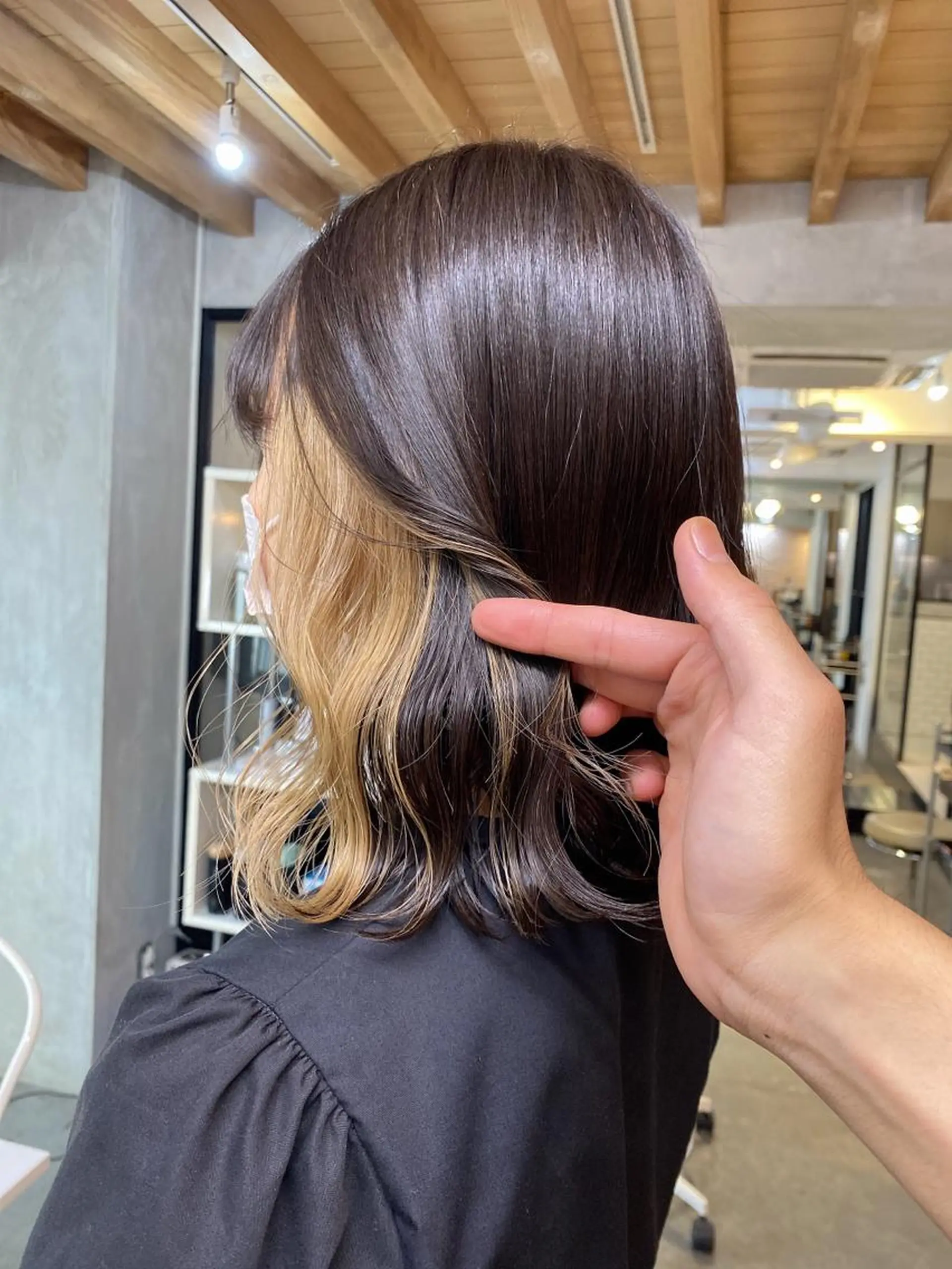 ミディアム カラー ヘアアレンジ ヘアカラー 切りっぱなしボブ/ デザインカラー店長のヘアスタイル