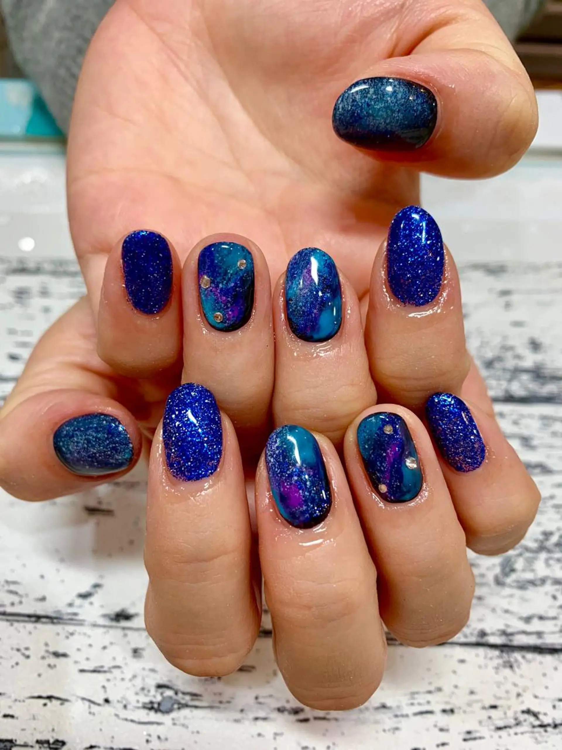 ネイル ハンドネイル 高尾 梨花のネイルデザイン