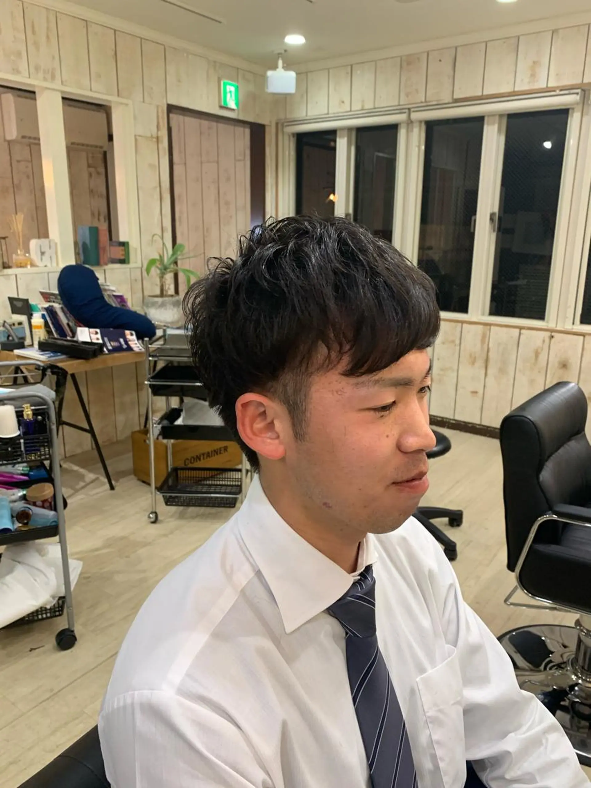 ショート ade omotesando所属・鷺谷 玲奈のヘアスタイル