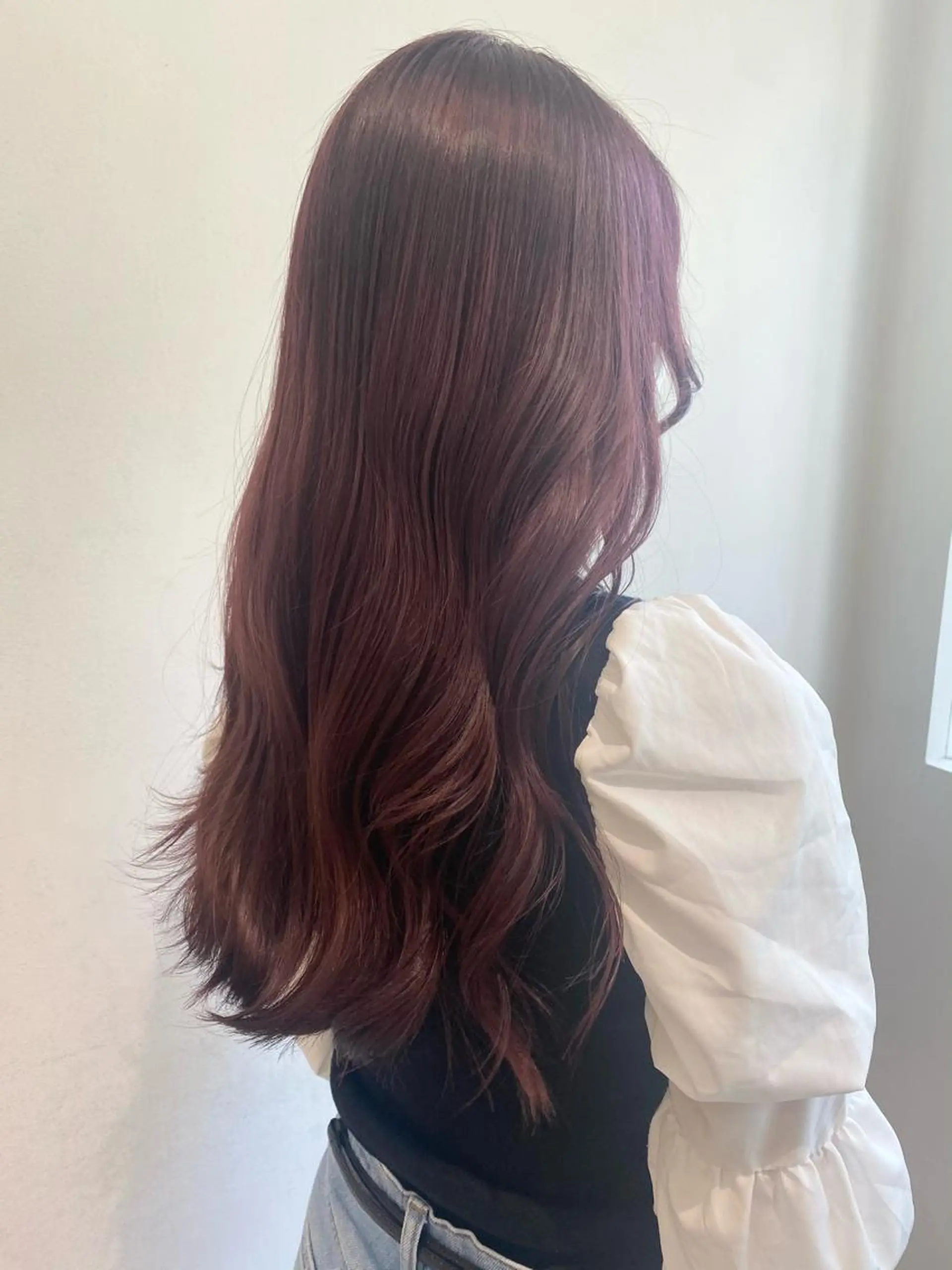 ロング カラー 伊藤 美奈穂のヘアスタイル