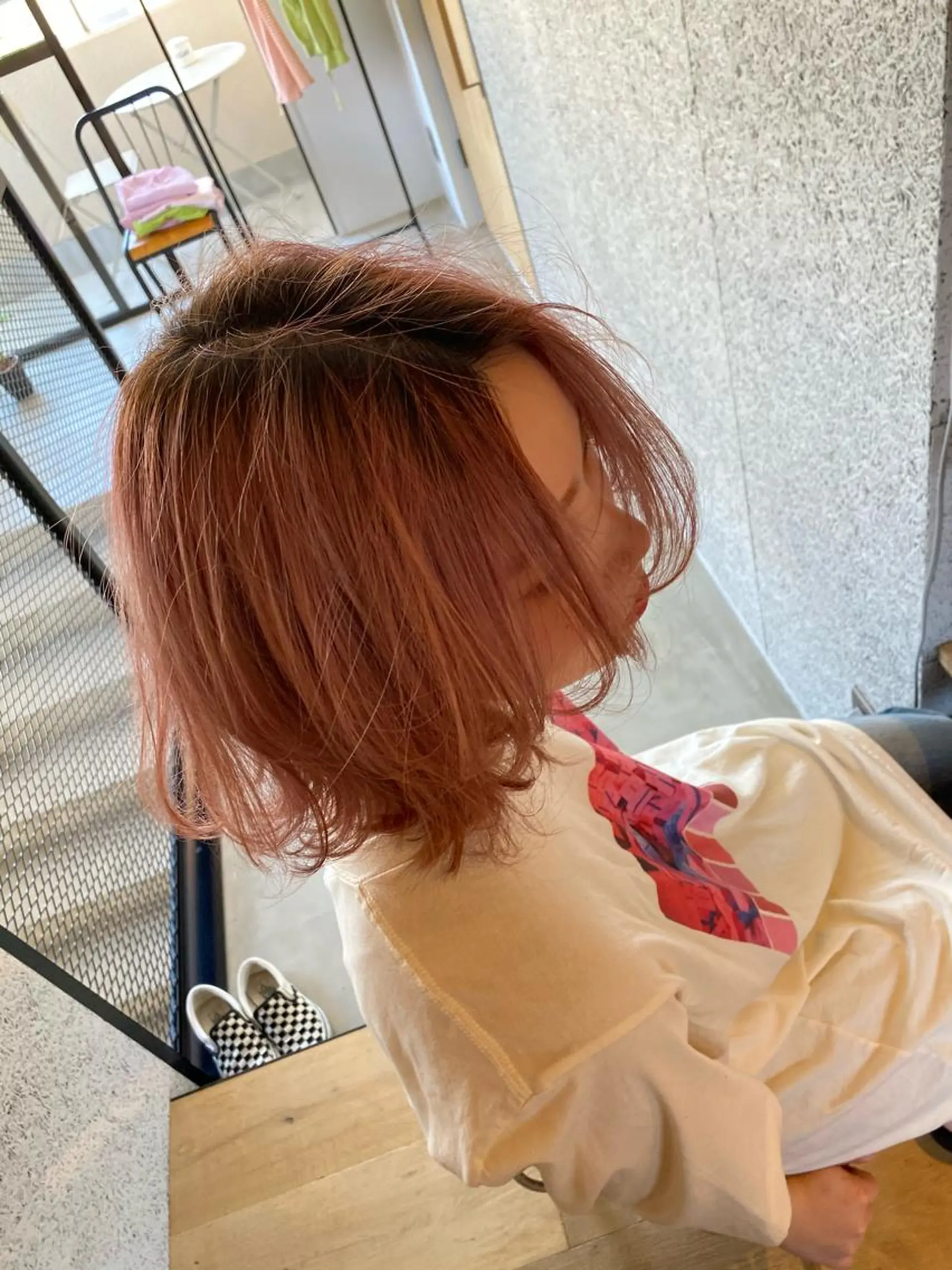 ミディアム カラー ブリーチカラーが人気 onnuのヘアスタイル