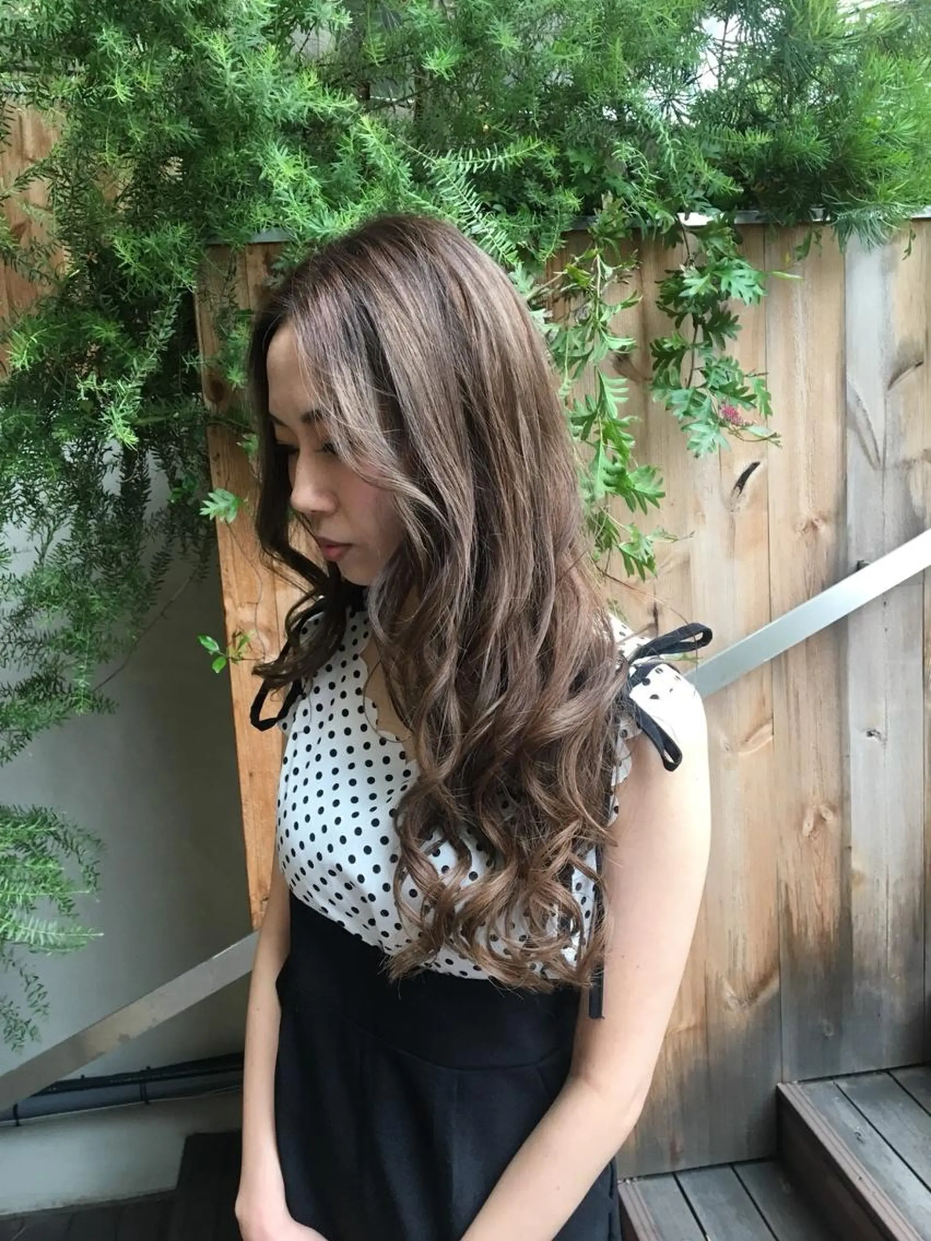 ロング カラー パーマ ヘアアレンジ Device ディバイスのヘアスタイル