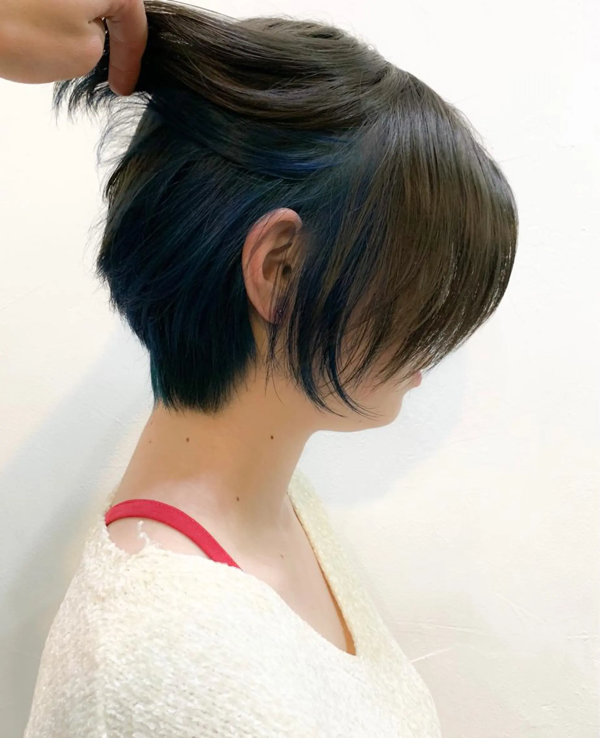 ショート カラー 大人可愛い透明感🌟 小顔・韓国髪🌟野中のヘアスタイル