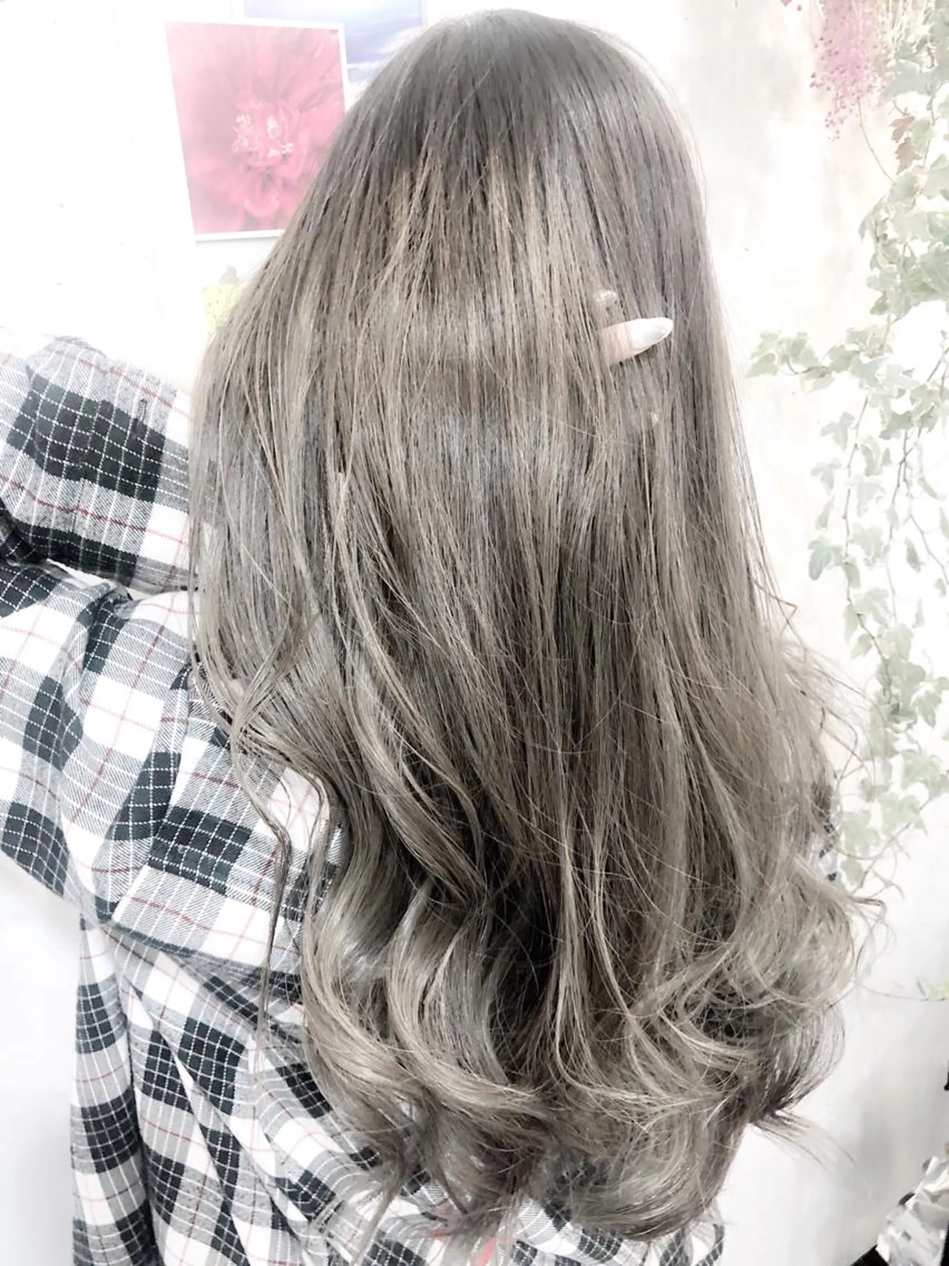 カラー ハイライトカラー カット ヘアカラー トリートメント ヘッドスパ グレージュ/髪質改善 Yamato.hのヘアスタイル