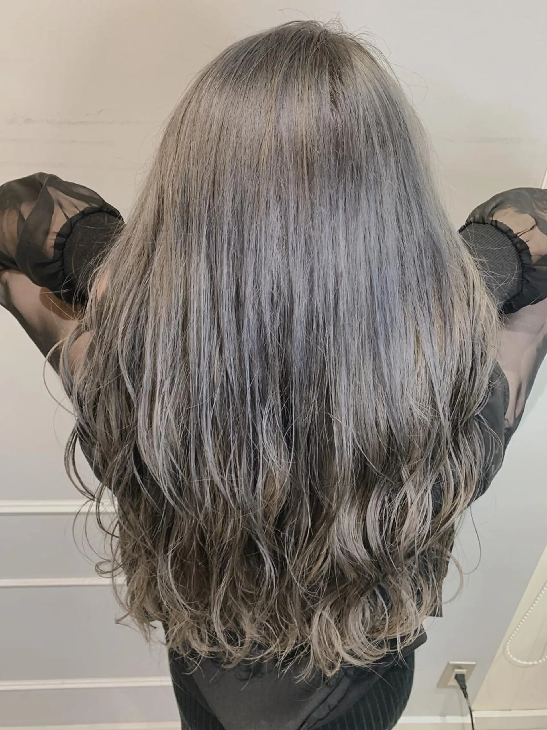 ロング カラー ブリーチ ヘアカラー トリートメント 🦖鶴岡香純🦖 育休中のヘアスタイル