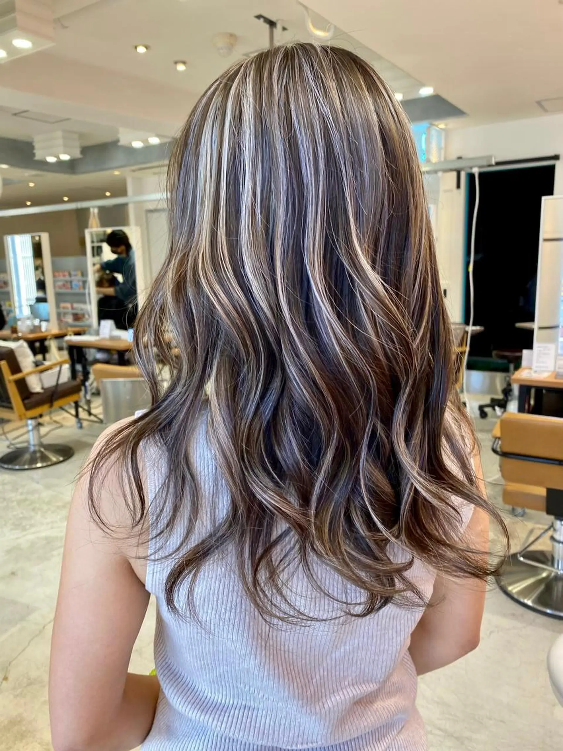 ロング カラー バレイヤージュ ブリーチ ケアブリーチ ダブルカラー ハイライトカラー welring hair salon所属・welring hair salonのヘアスタイル