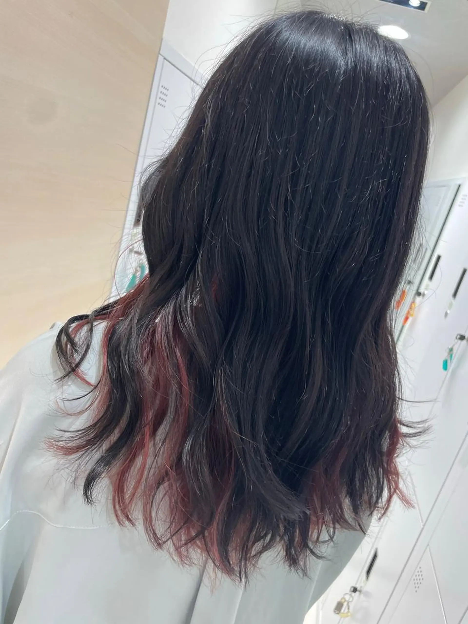 ロング カラー インナーカラー レッドカラー ヘアカラー クロスパーマ/うる艶 カラー/Kurumiのヘアスタイル