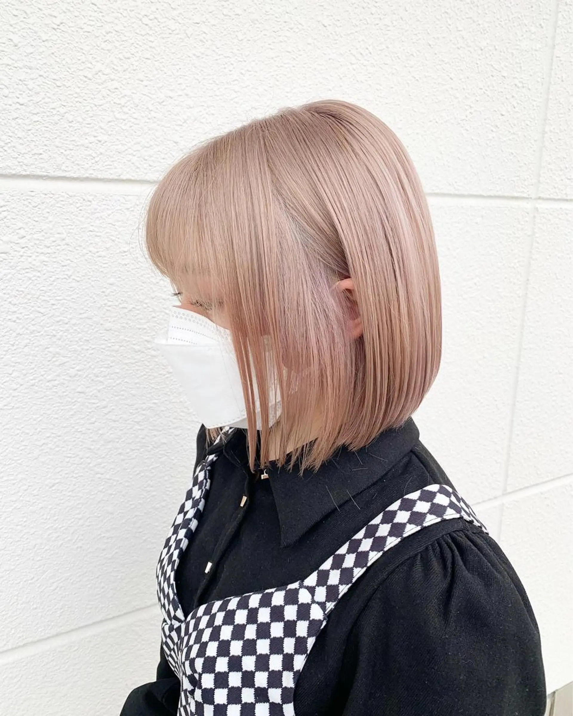 ショート カラー ハイトーンカラー ボブ 大野 智亜里のヘアスタイル