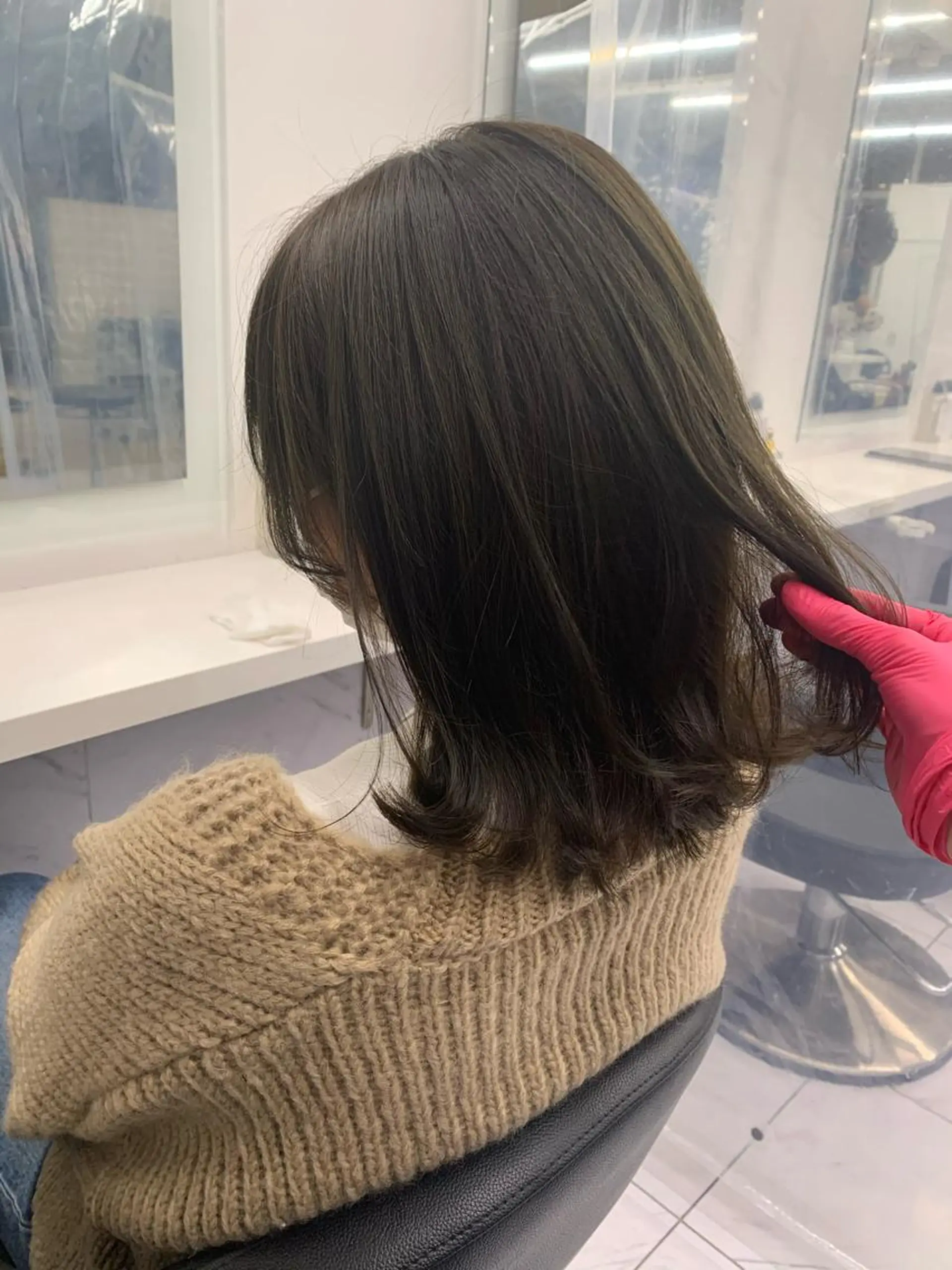 ミディアム 【美容室が苦手な方 専問美容室】MIHOのヘアスタイル