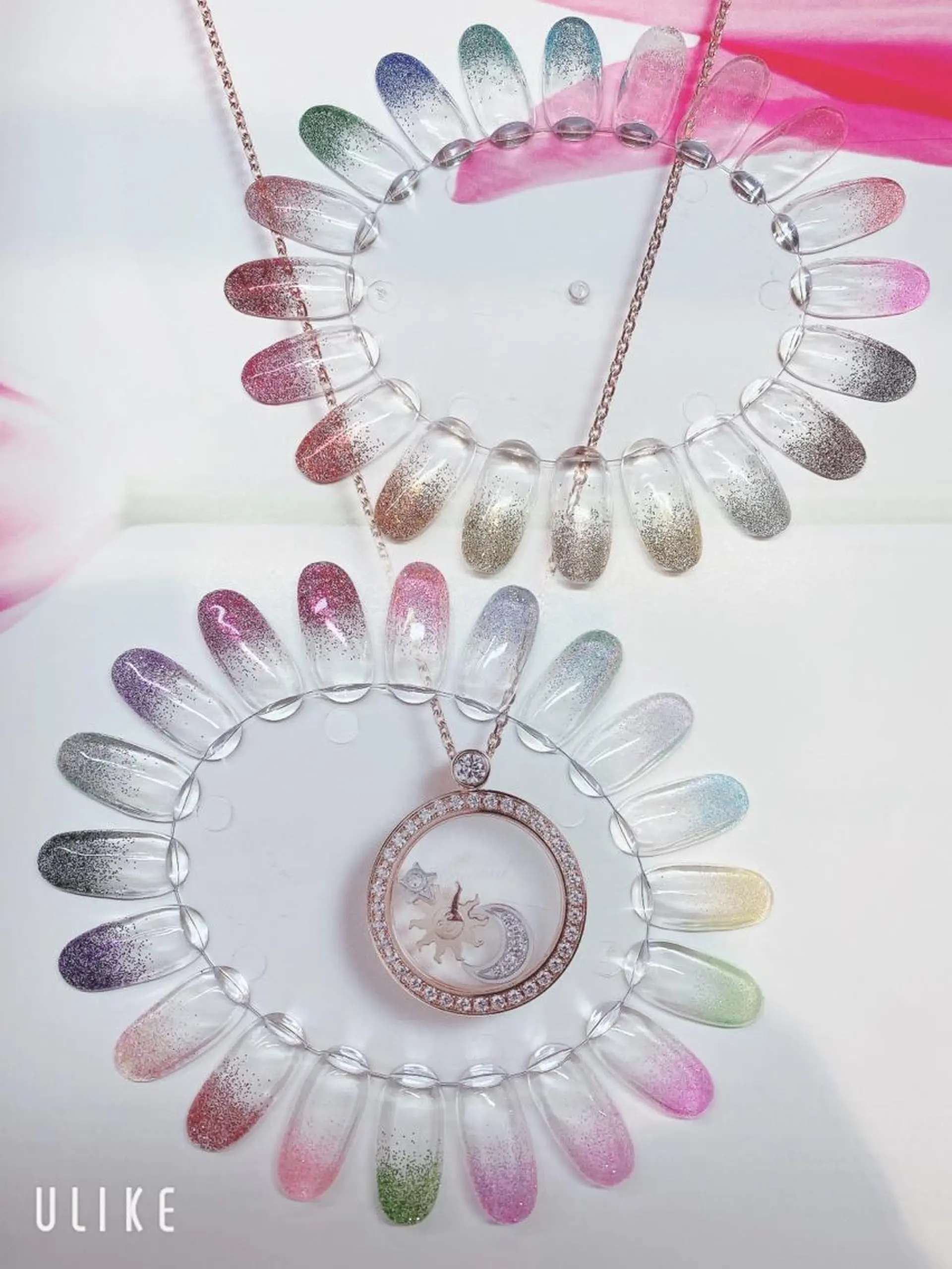 ネイル グラデーション ラメ(グリッター) ラメグラデーション ハンドネイル ティーエヌ 金山駅東口店のネイルデザイン