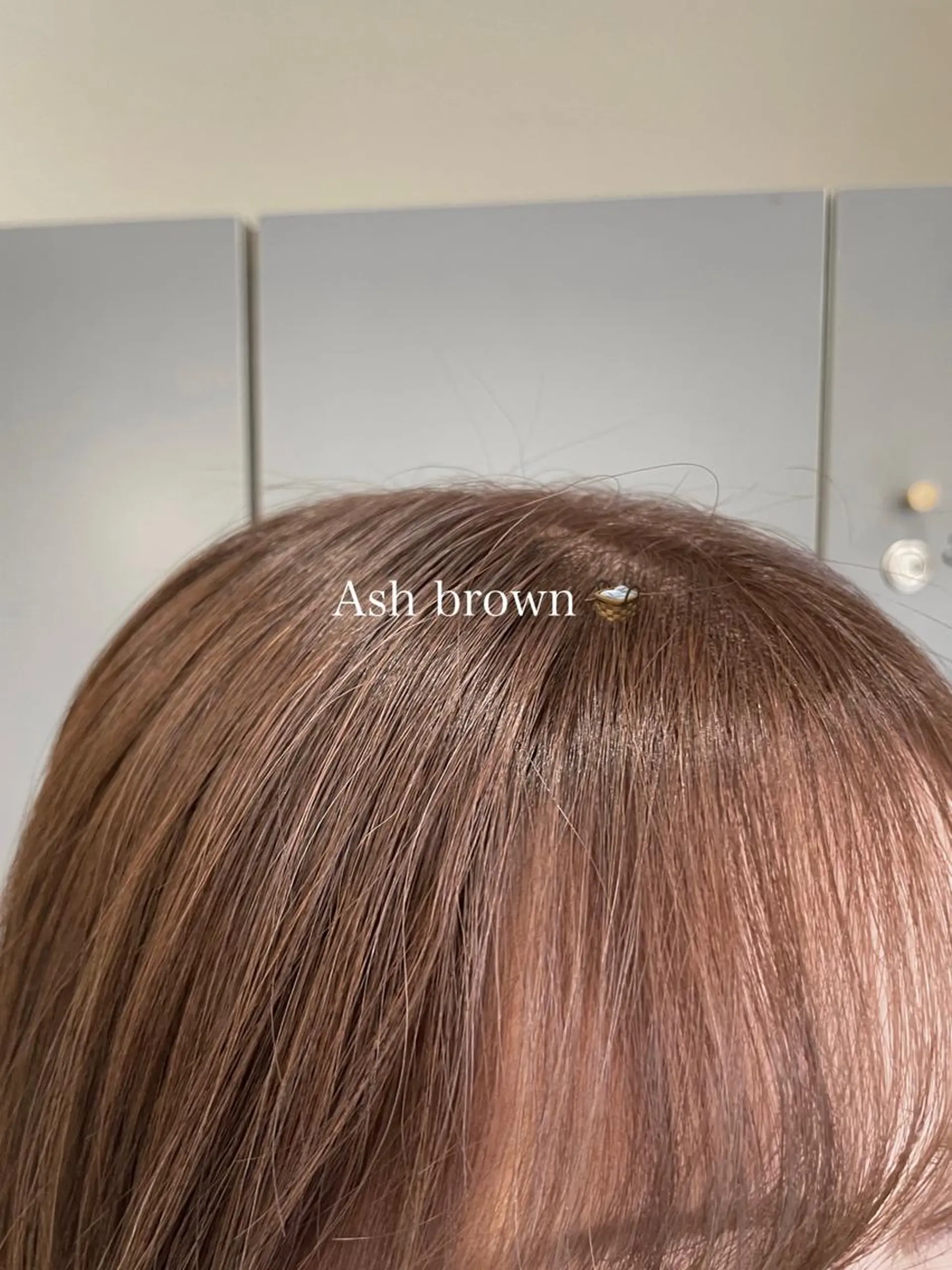 ショート カラー ブラウンカラー くすみブラウン Tim【ティム】所属・ヘアセット大募集 ˗ˋˏairiˎˊ˗のヘアスタイル