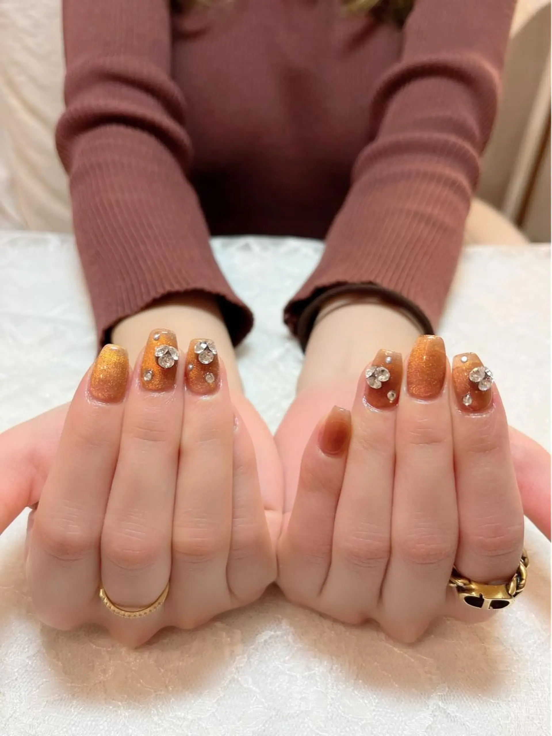 ネイル マグネットネイル オレンジ ハンドケア aoinail所属・aoi nailのネイルデザイン