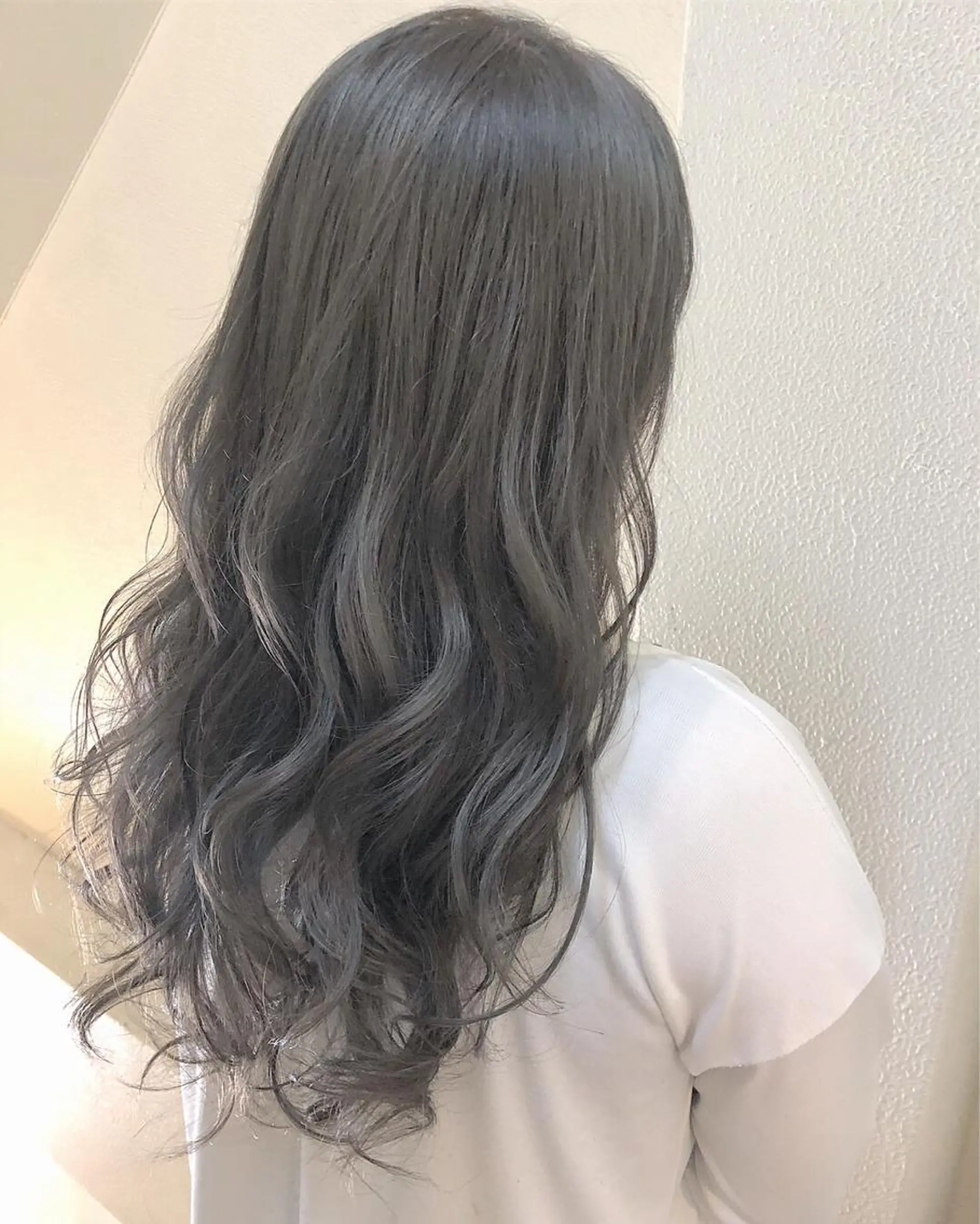 ロング ヤマグチ ヒカルのヘアスタイル