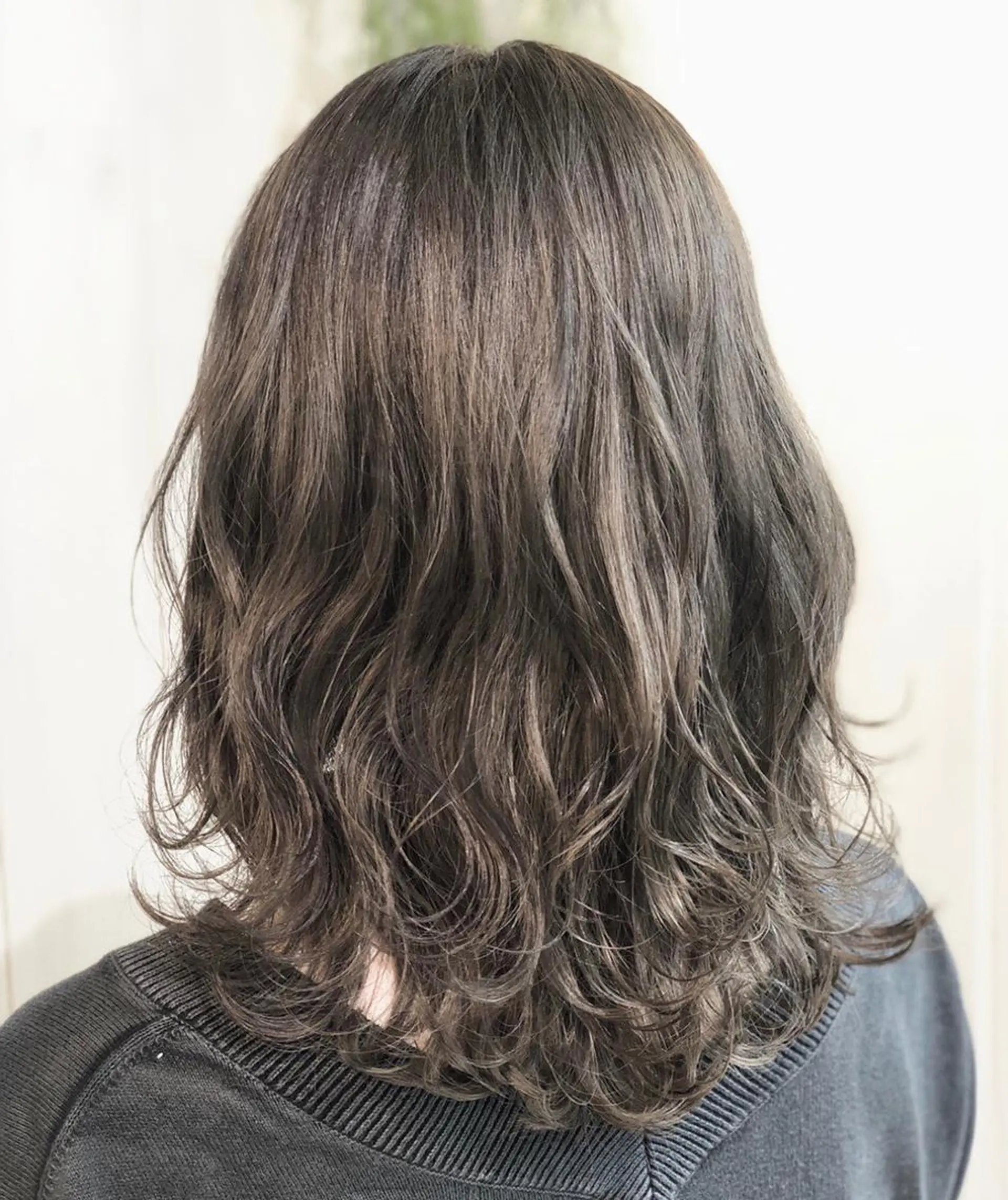 ミディアム カラー 縮毛矯正⭐️ TAKAHIROのヘアスタイル