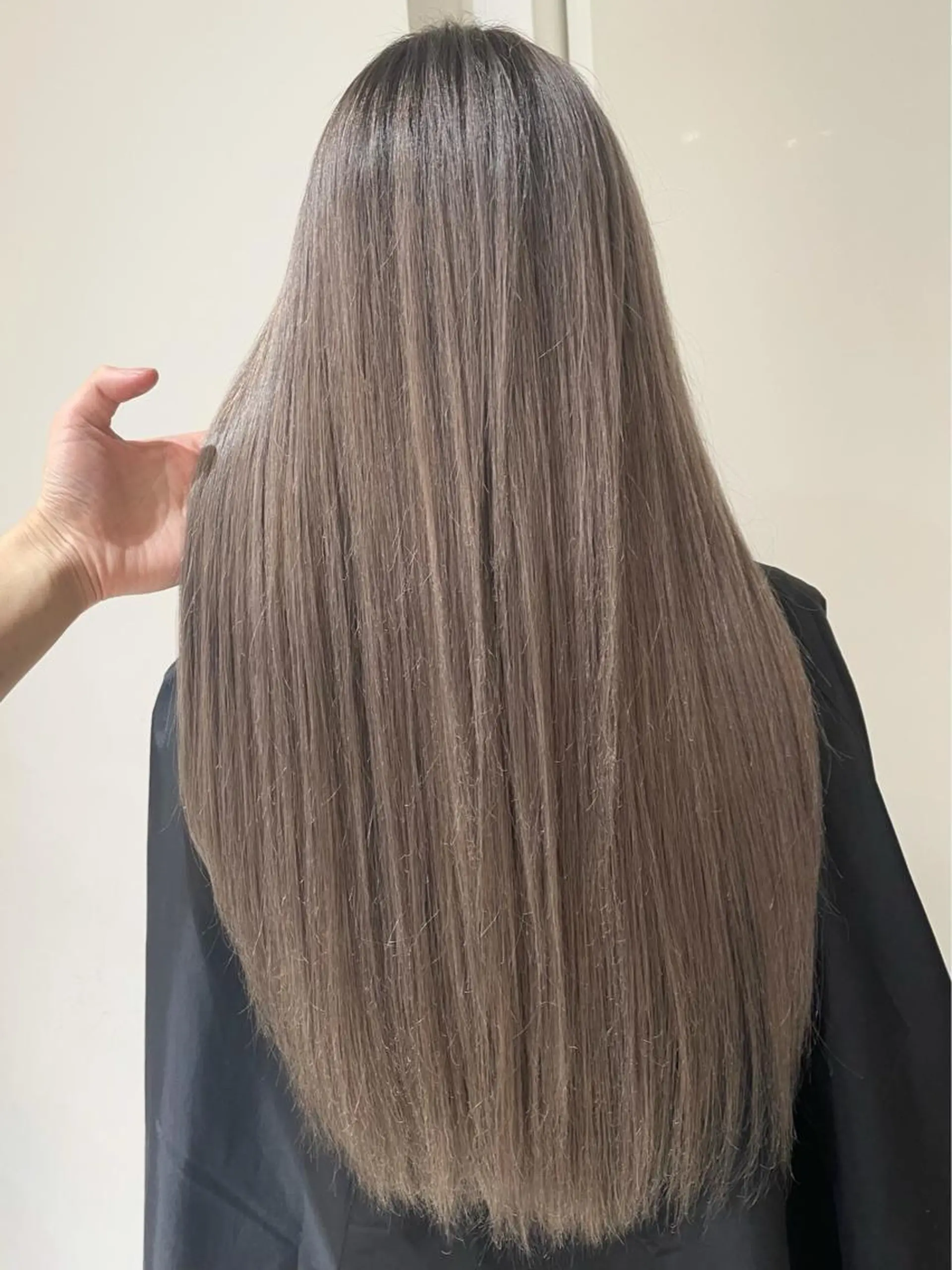 ロング カラー パーマ ヘアアレンジ 【公式】amble luxe池袋東口🩷のヘアスタイル