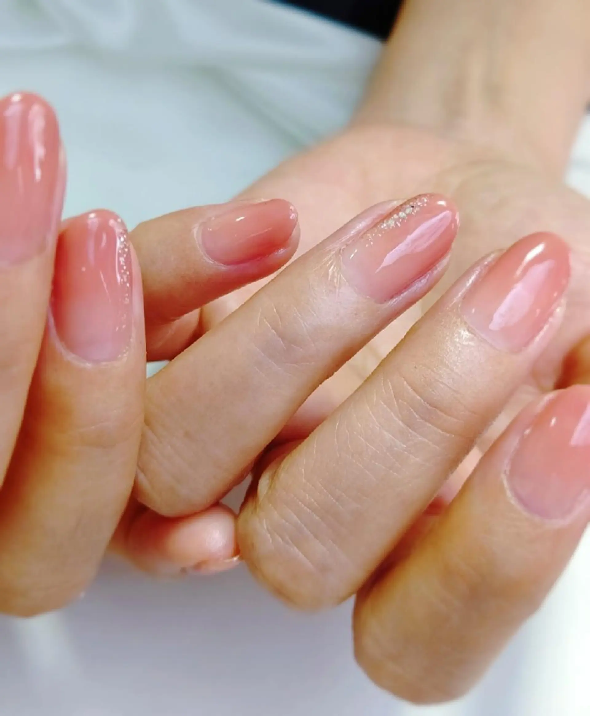 ネイル キラキラネイル シンプルネイル ラヴィアン ローズのネイルデザイン