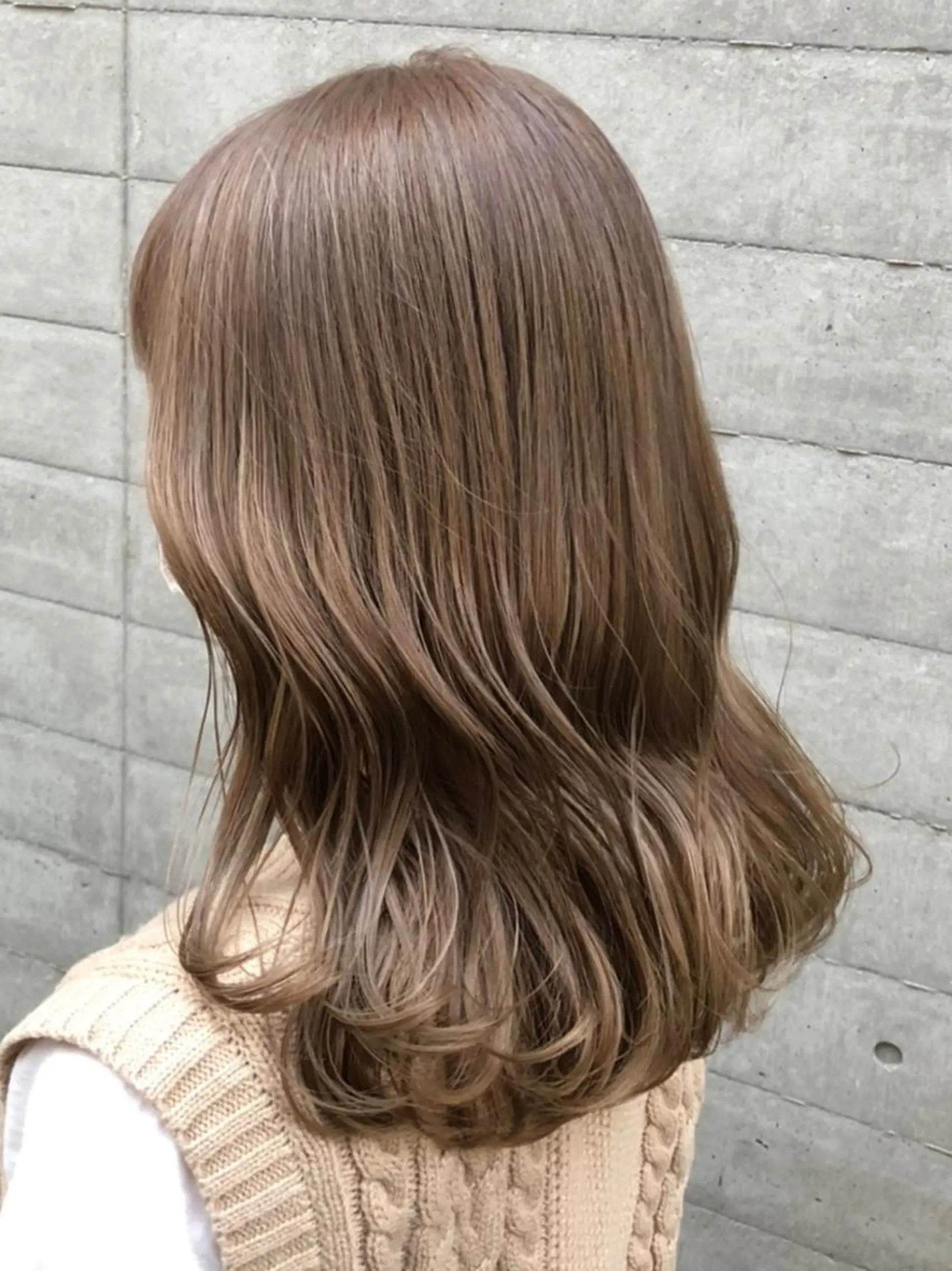 ミディアム カラー ベージュカラー トリートメント カット ヘアカラー トリートメント ヘアセット また会いたくなる 美容師【KENTA】のヘアスタイル