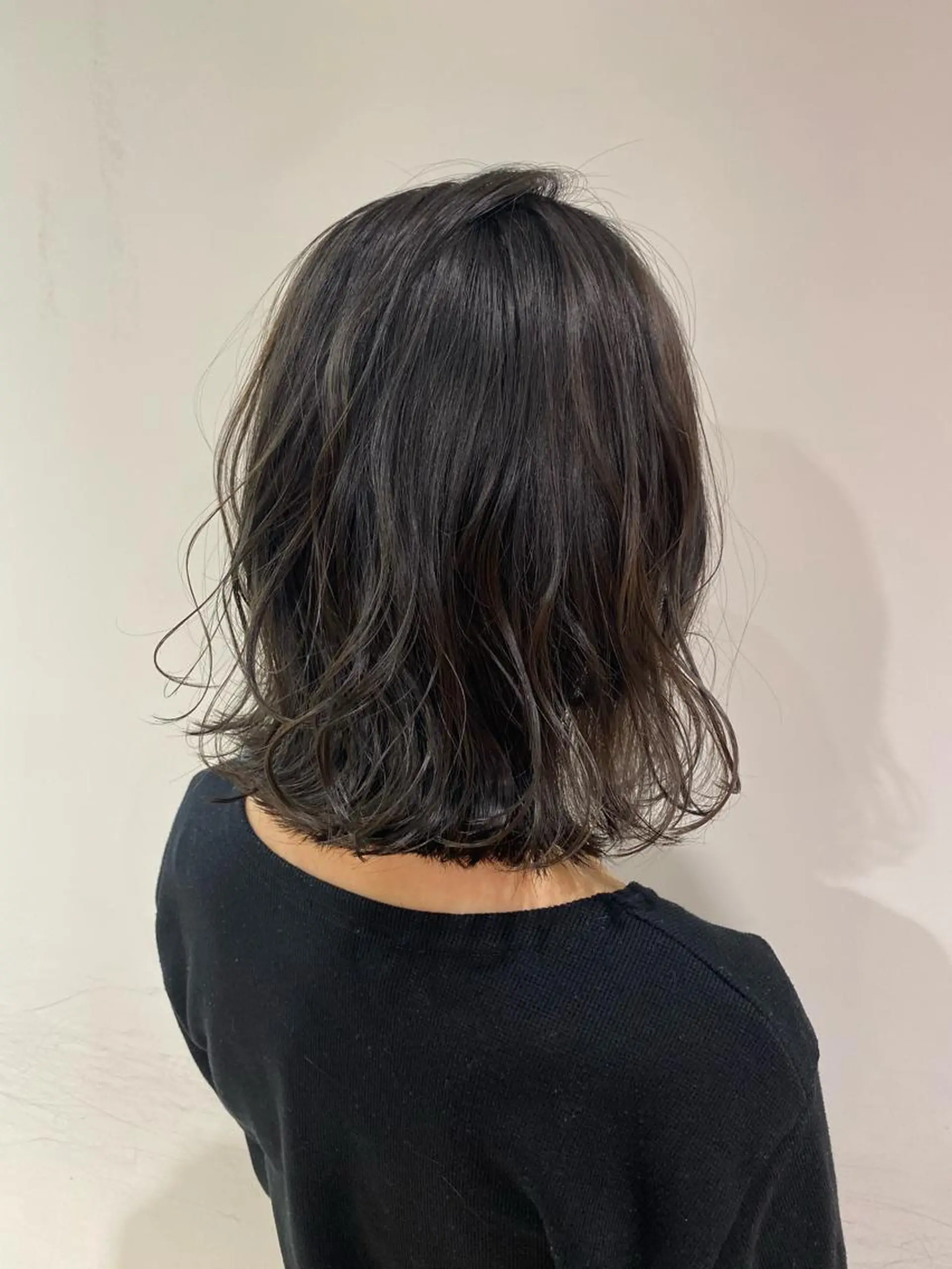 ミディアム カラー ブルーカラー ブルージュ カット ヘアカラー トリートメント scene.池袋所属・scene. haraのヘアスタイル