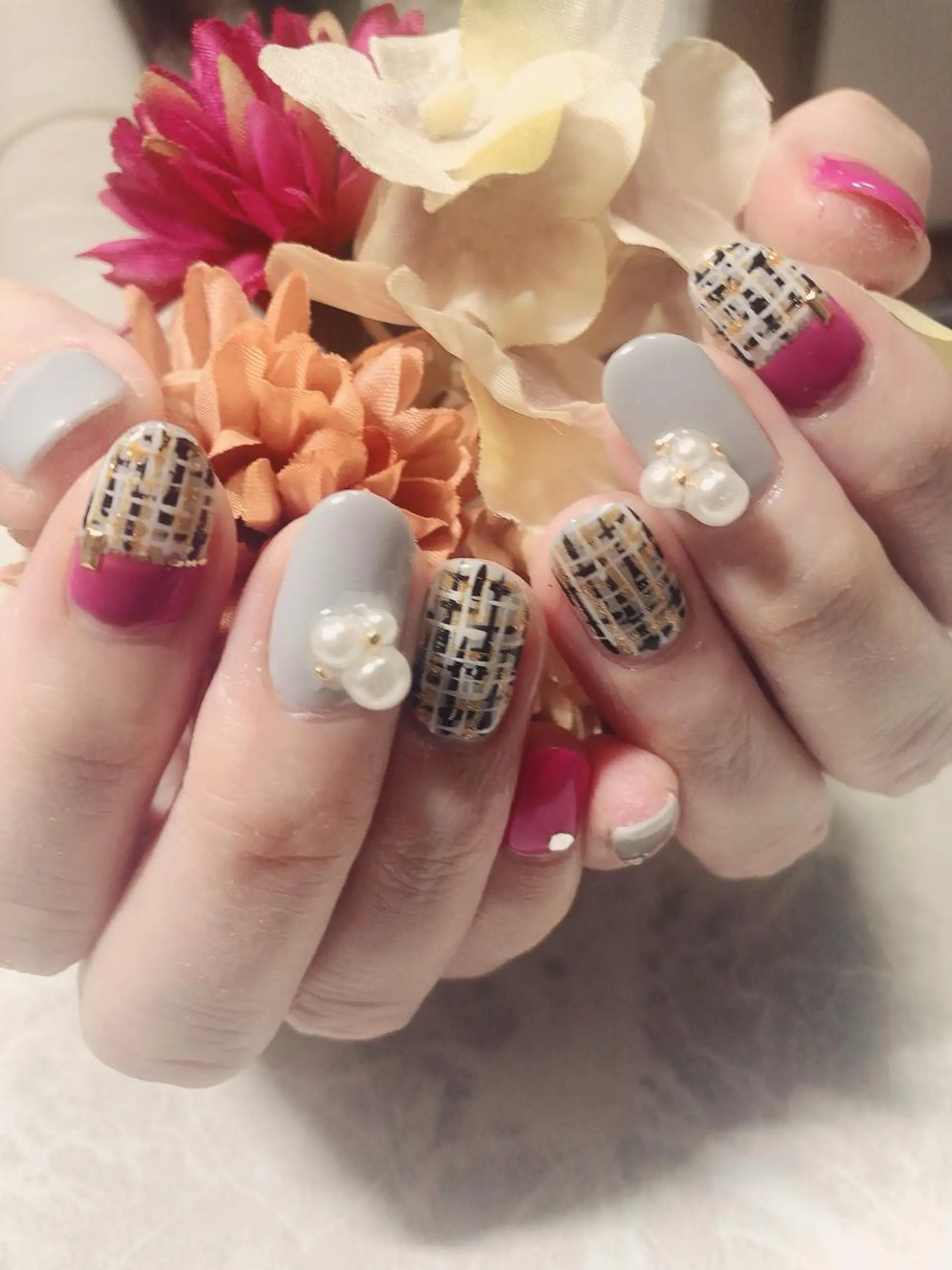 ネイル ツイードネイル ハンドネイル フットネイル Lokahi NAILのネイルデザイン