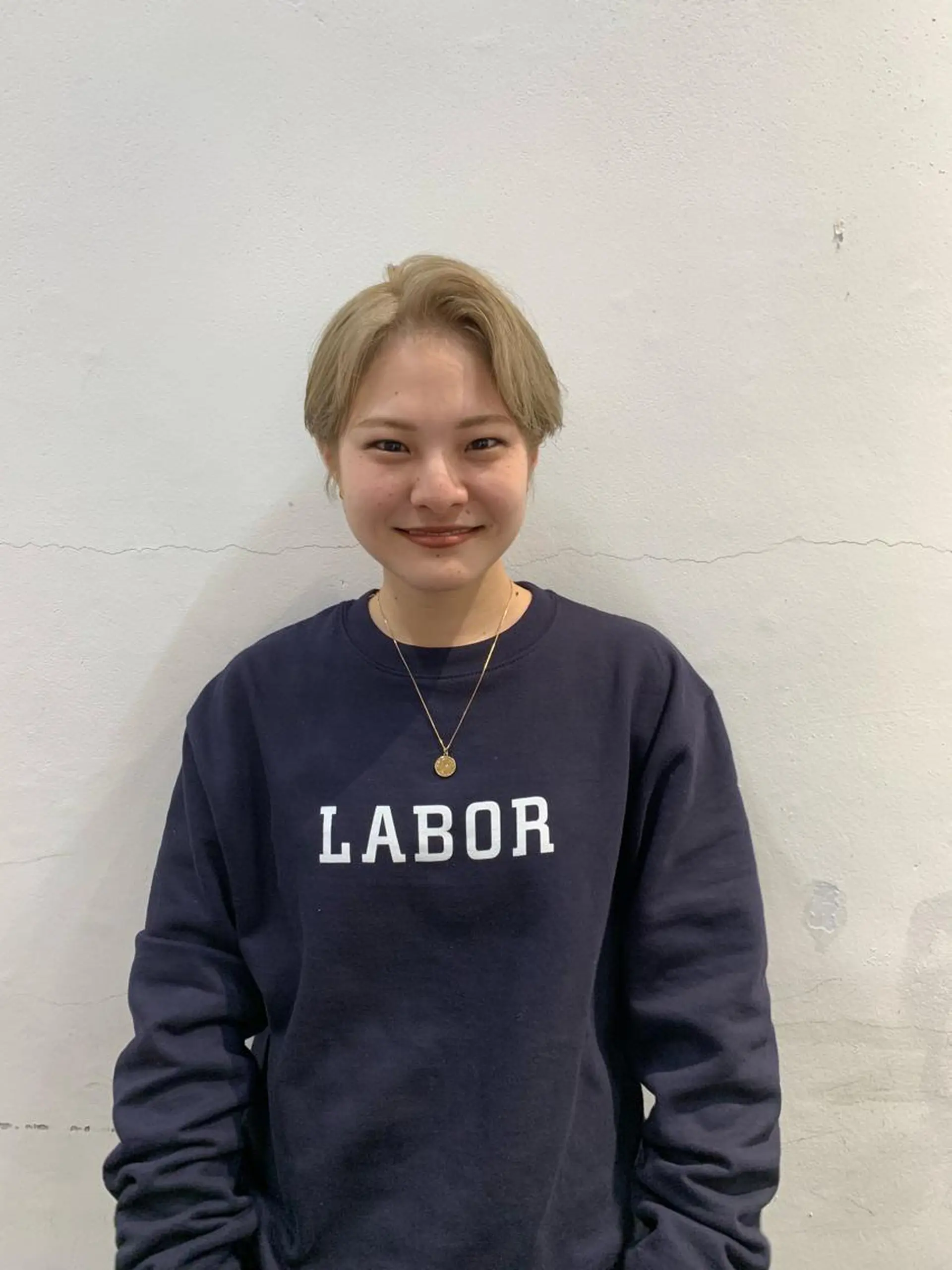 セミロング カラー ヘアアレンジ メンズ メンズブリーチ 刈り上げ ブリーチ ブロンド ホワイトブロンド ヘアカラー トリートメント THE./ブリーチ 透感カラー/髪質改善のヘアスタイル