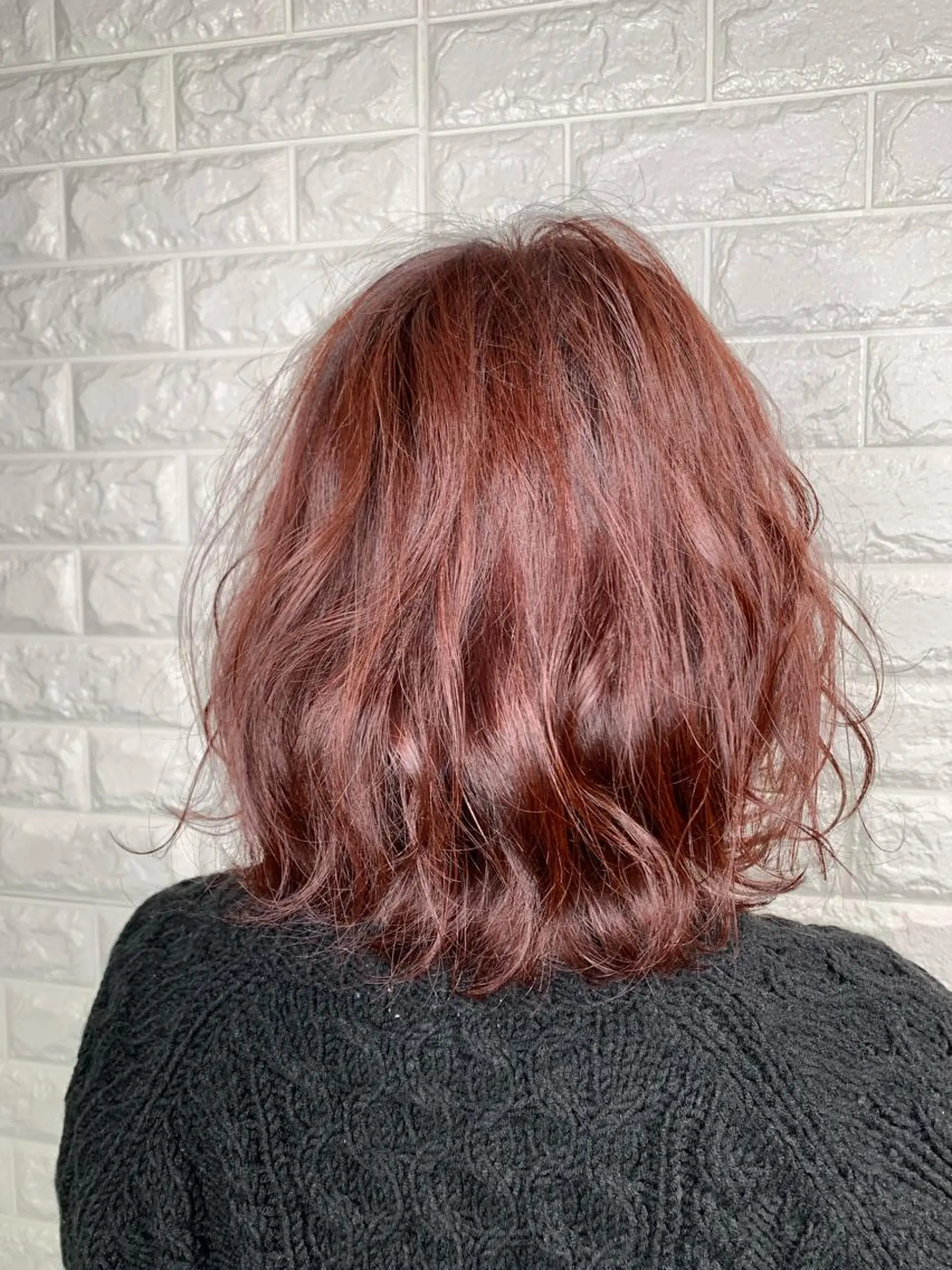 ミディアム カラー 切りっぱなしボブ ベージュカラー ピンクカラー ピンクベージュ ボブ カット ヘアカラー パーマ Lee東三国 店長 谷辻誠志のヘアスタイル