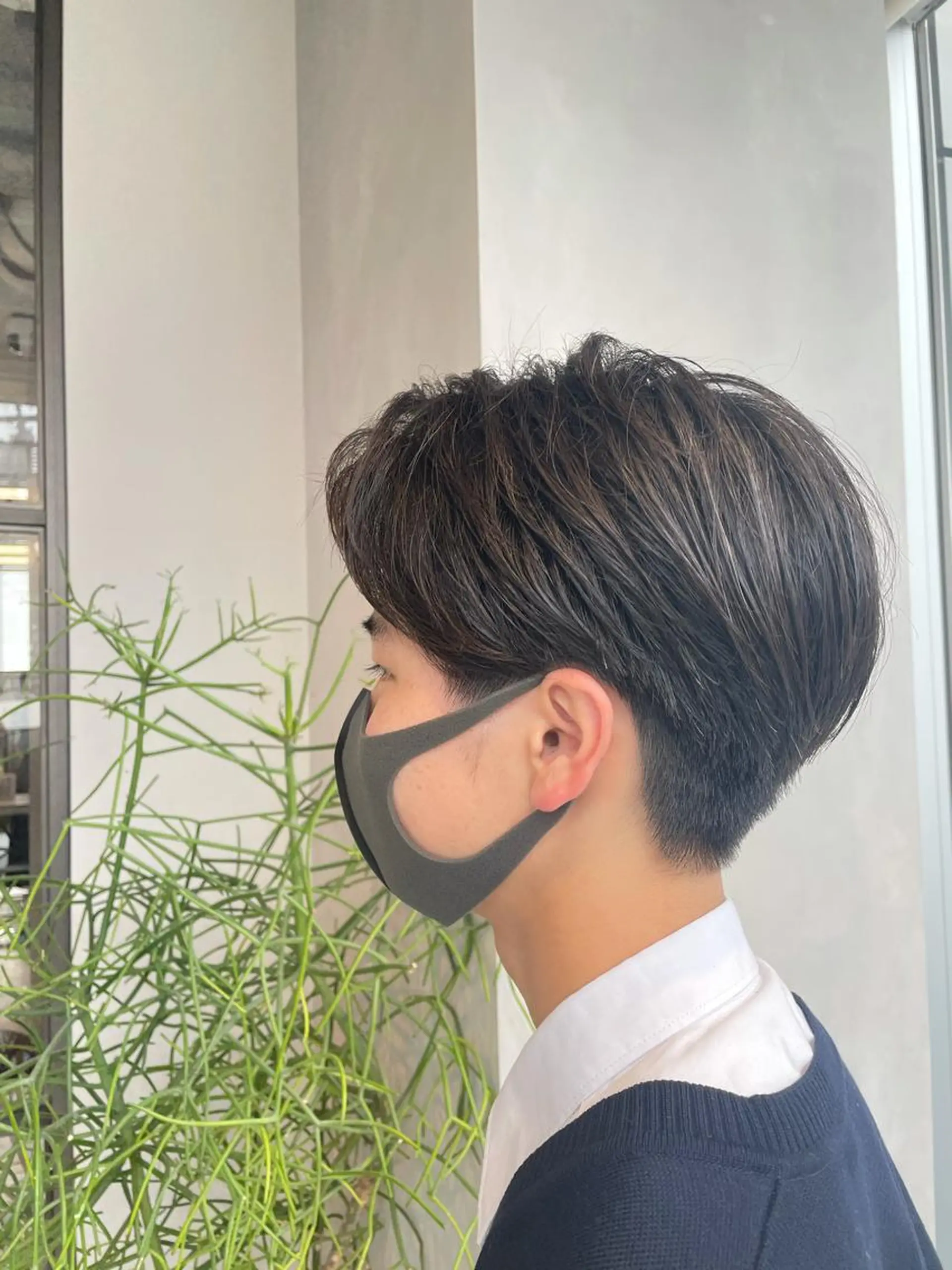 ショート メンズ 渋谷レイヤーカット/ 暖色艶カラー🩵高橋のヘアスタイル