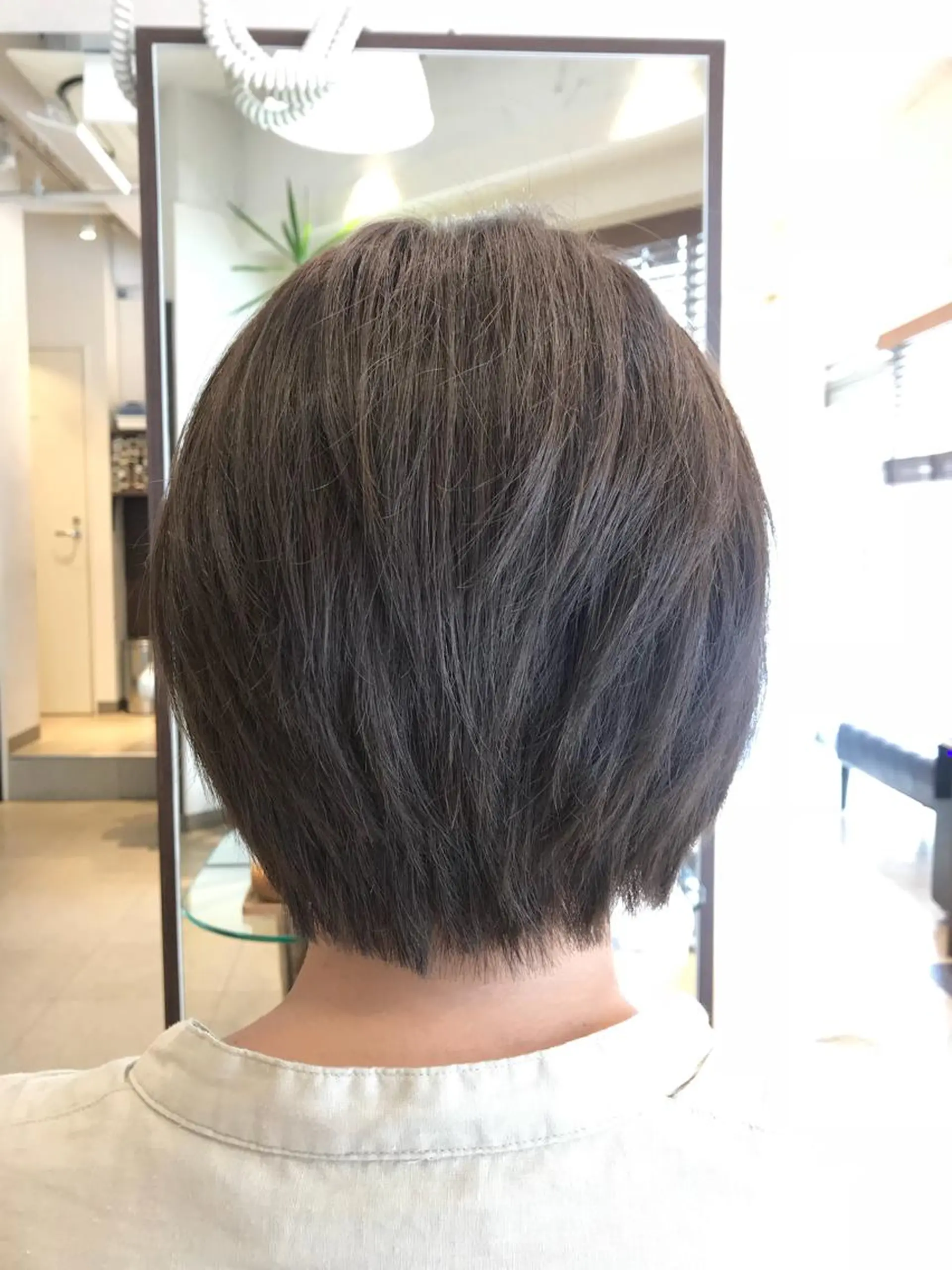 ショート newi saLyu 片岡ふきのヘアスタイル