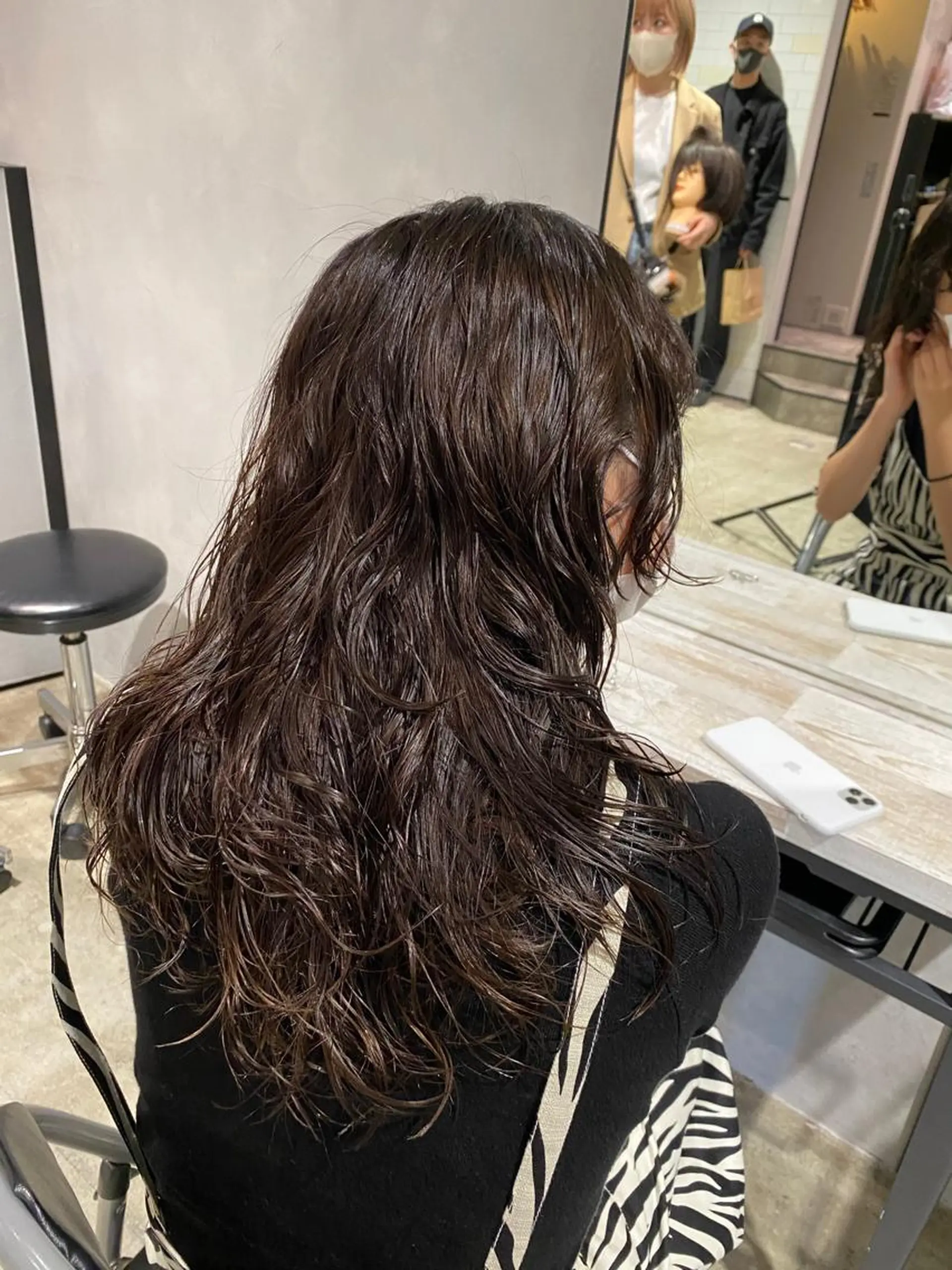 セミロング パーマ ✨ハイトーン指名No .1✨MORIOのヘアスタイル