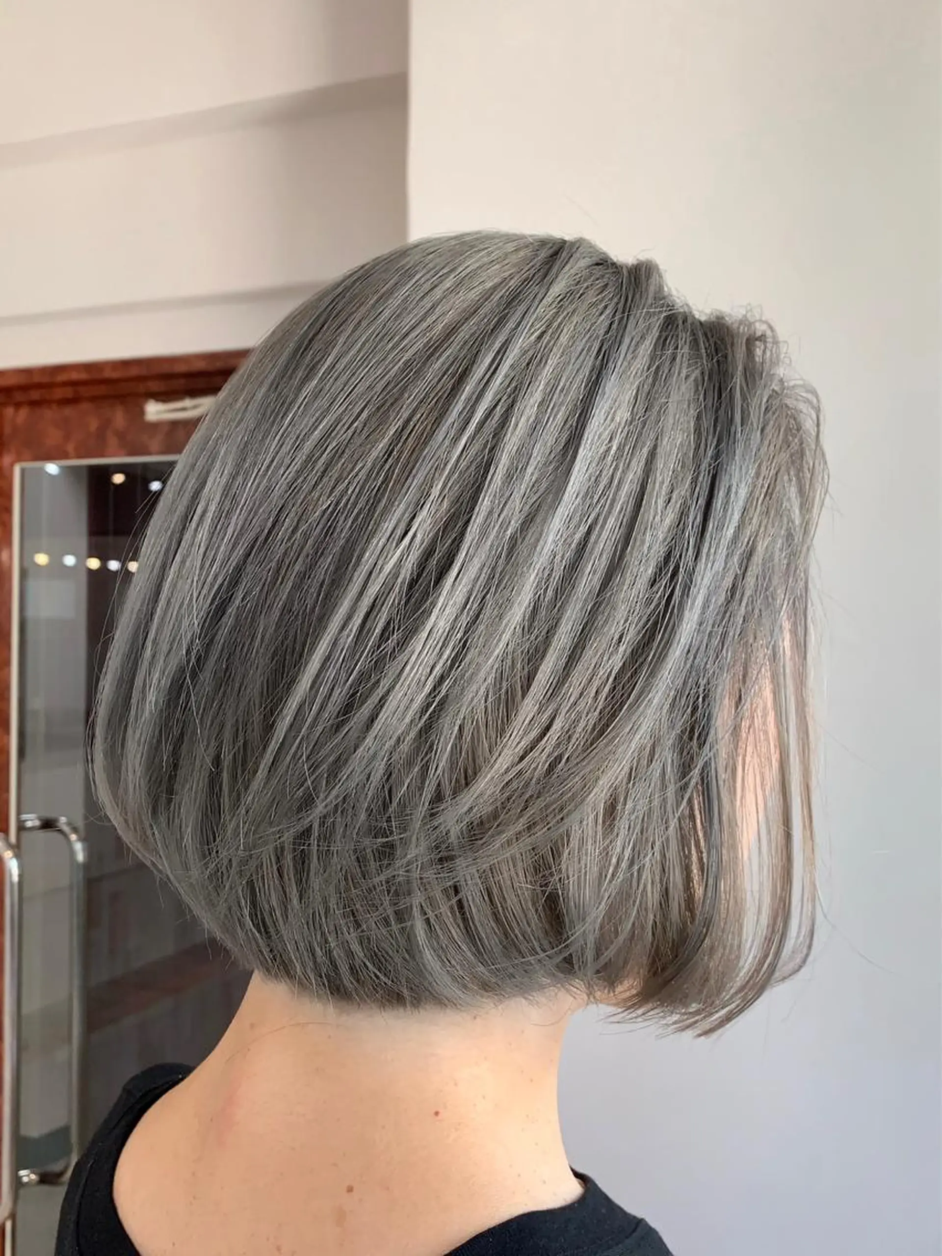 ショート カラー she2.shinjuku所属・takumi Hのヘアスタイル