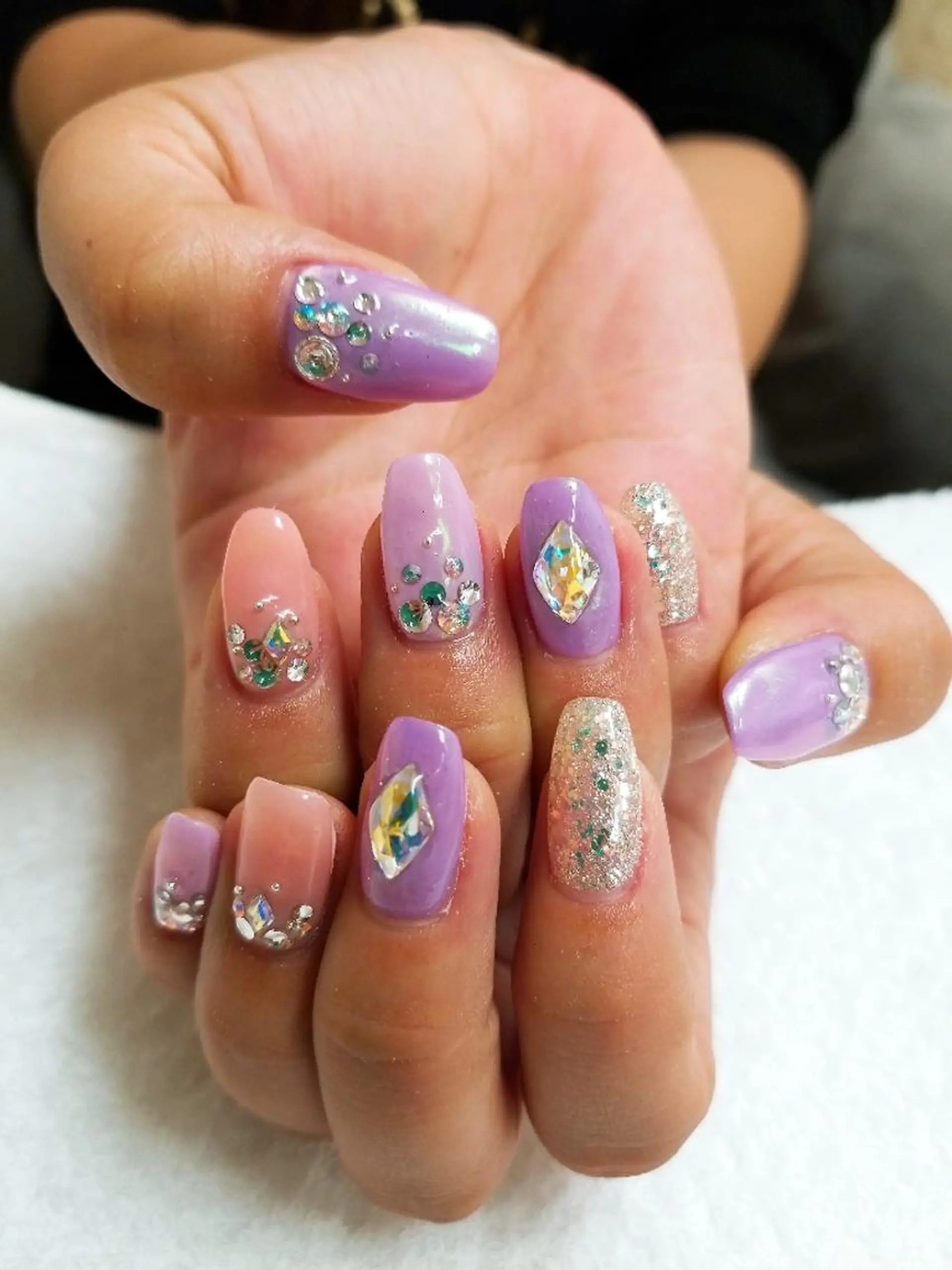 ネイル 河野ちえ (雑誌掲載サロン)のネイルデザイン