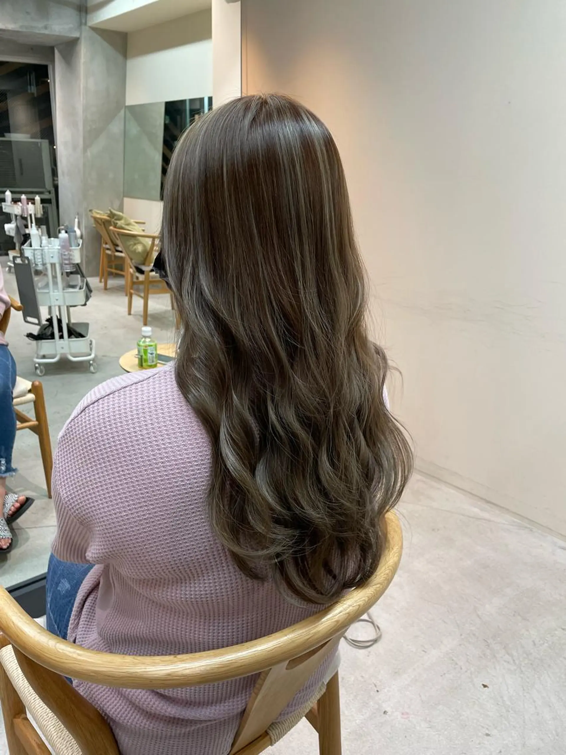 ロング mee.浦和店所属・浦和指名率No.1 ショート特化美容師のヘアスタイル