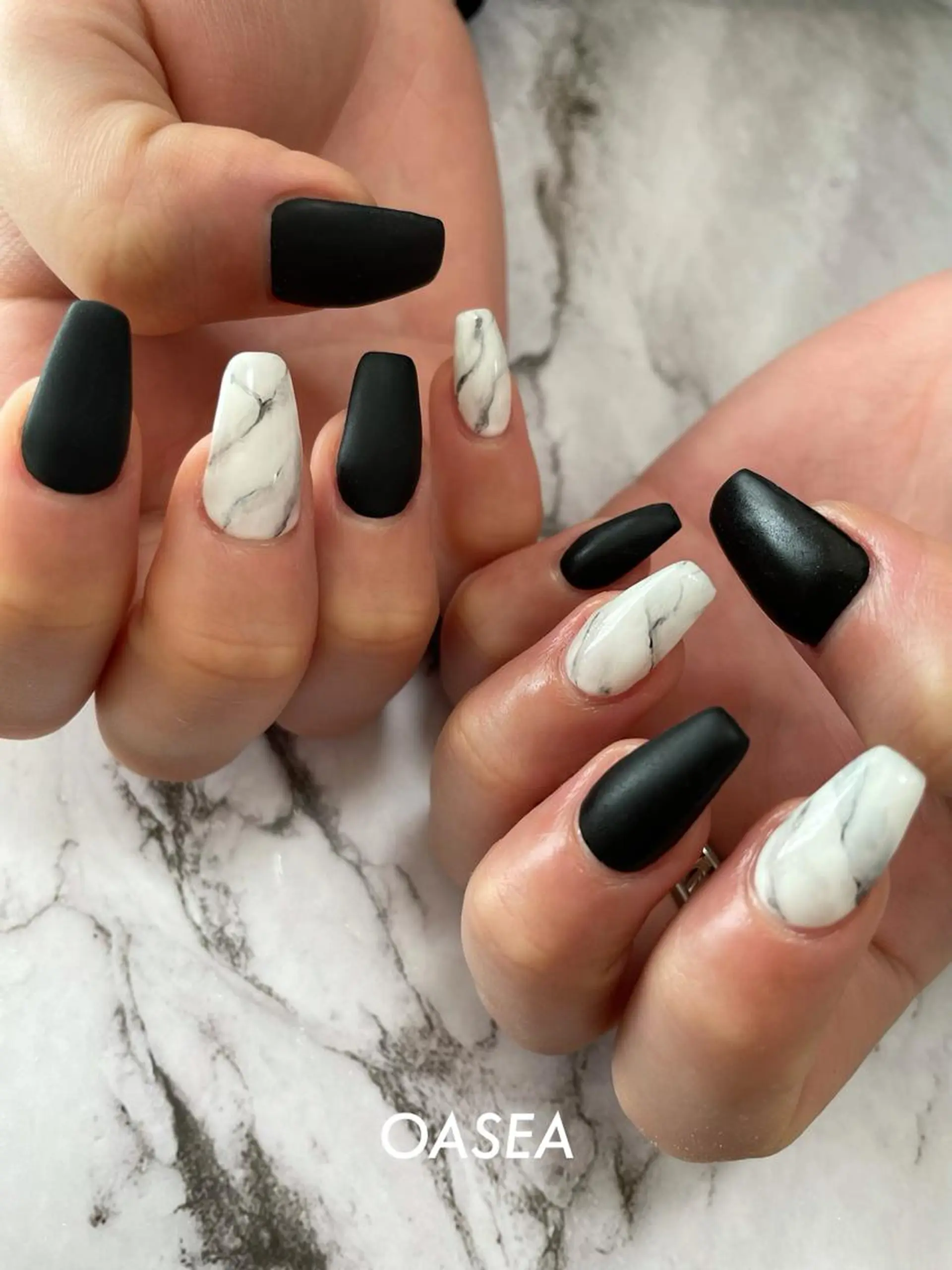 ネイル 🌞💜 KAORI 🌴のネイルデザイン