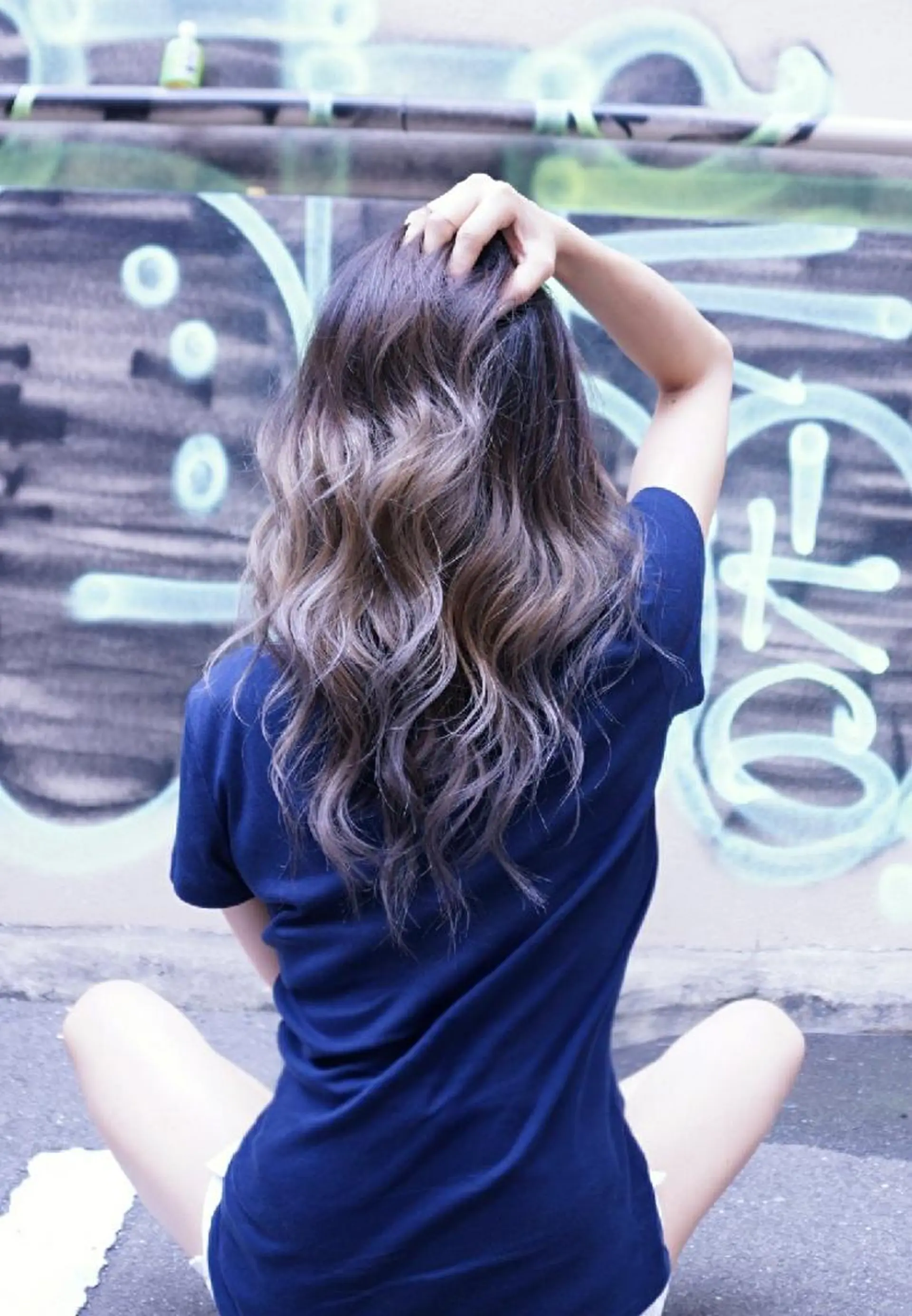 ロング カラー グラデーションカラー 外国人風カラー 東心斎橋🌏豆柴 🐾倶楽部のヘアスタイル