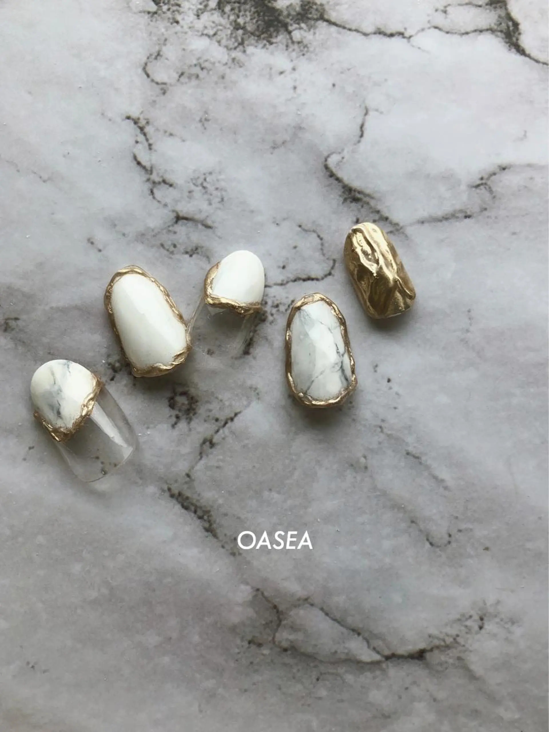 ネイル ハンドネイル 🌞💜 KAORI 🌴のネイルデザイン