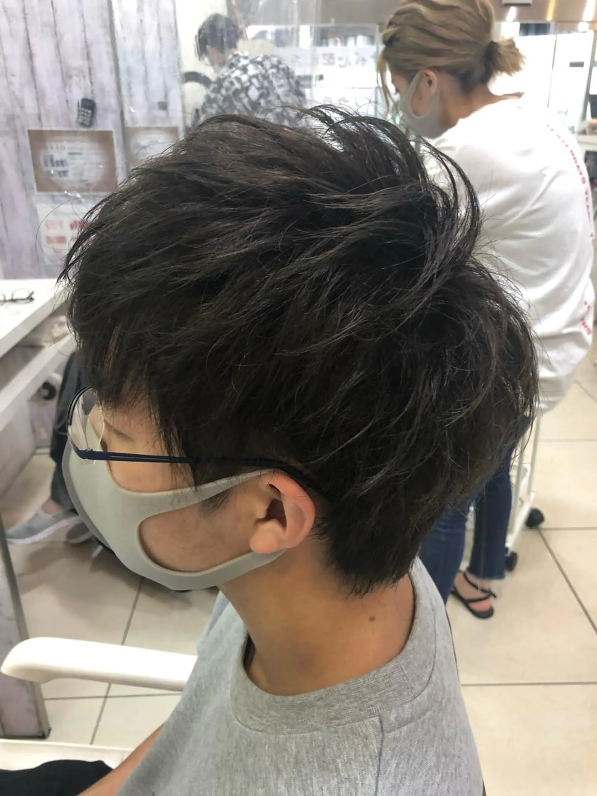 ショート カラー メンズ 髪質改善× ハイライト溝江のヘアスタイル