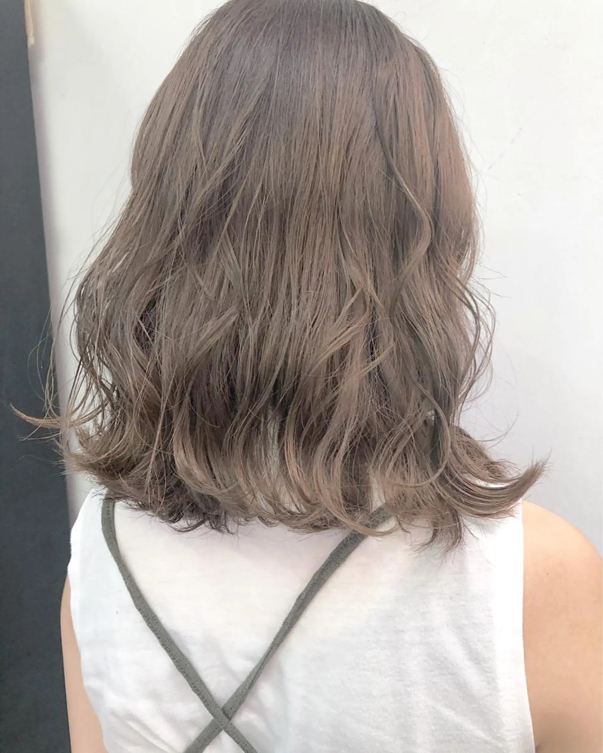 ミディアム ヘアカラー トリートメント tuki yokohama所属・店長 小池アキトのヘアスタイル