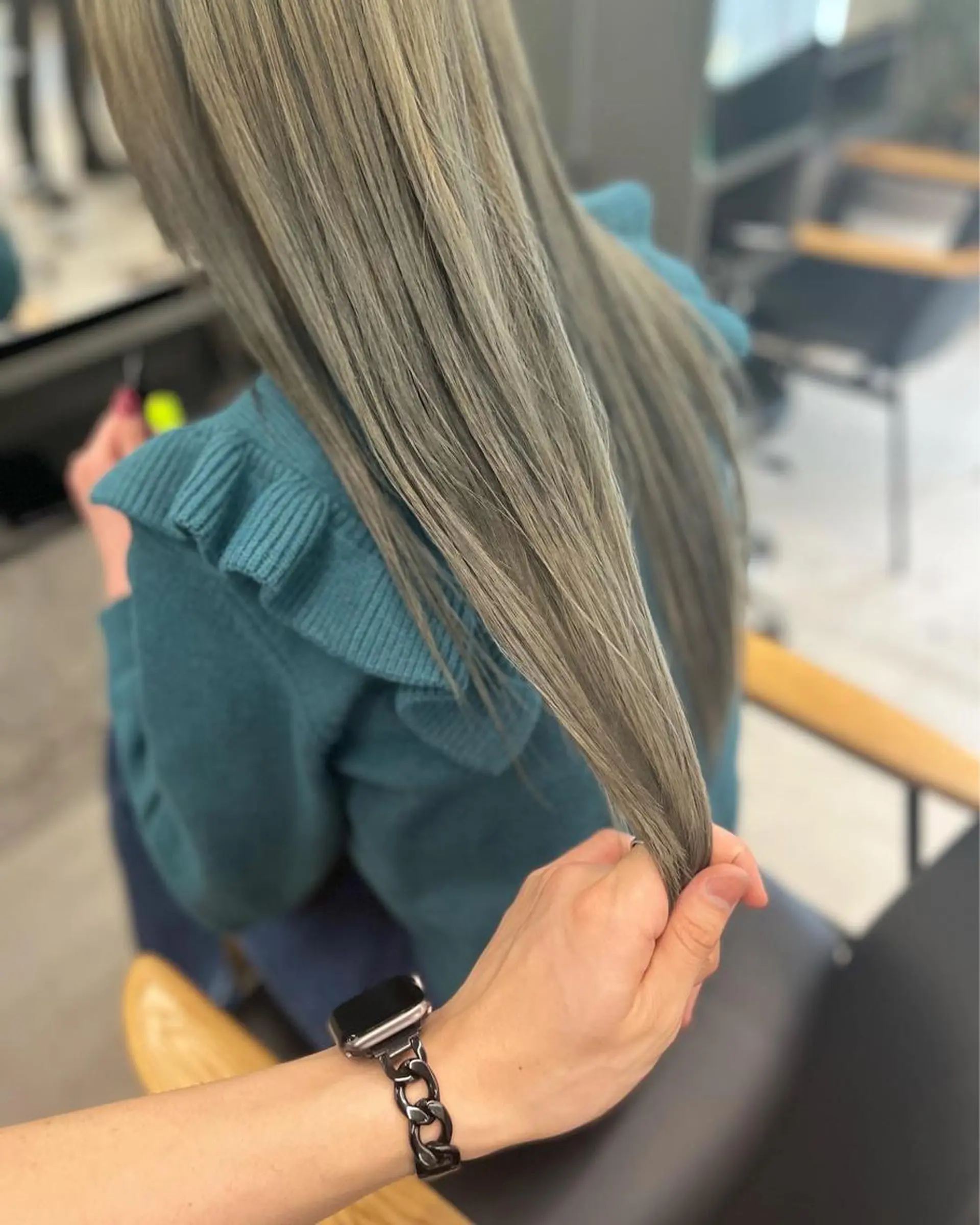 ロング カラー ブリーチ ミント ミントグリーン 誰よりも丁寧なカット 🍀小林輝のヘアスタイル