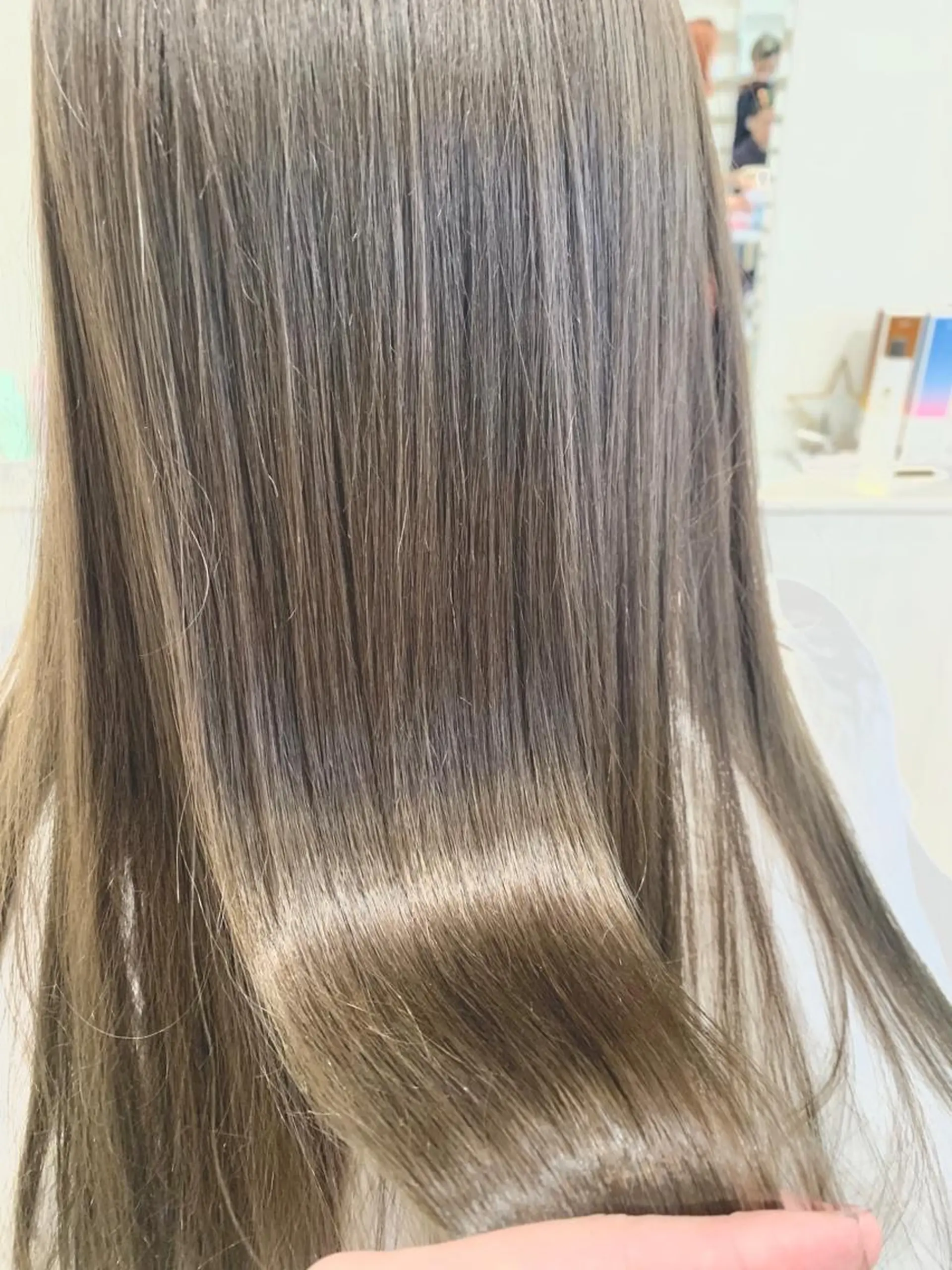 セミロング カラー トリートメント ⭐️コテ巻き風パーマ 髪質改善/タナカのヘアスタイル